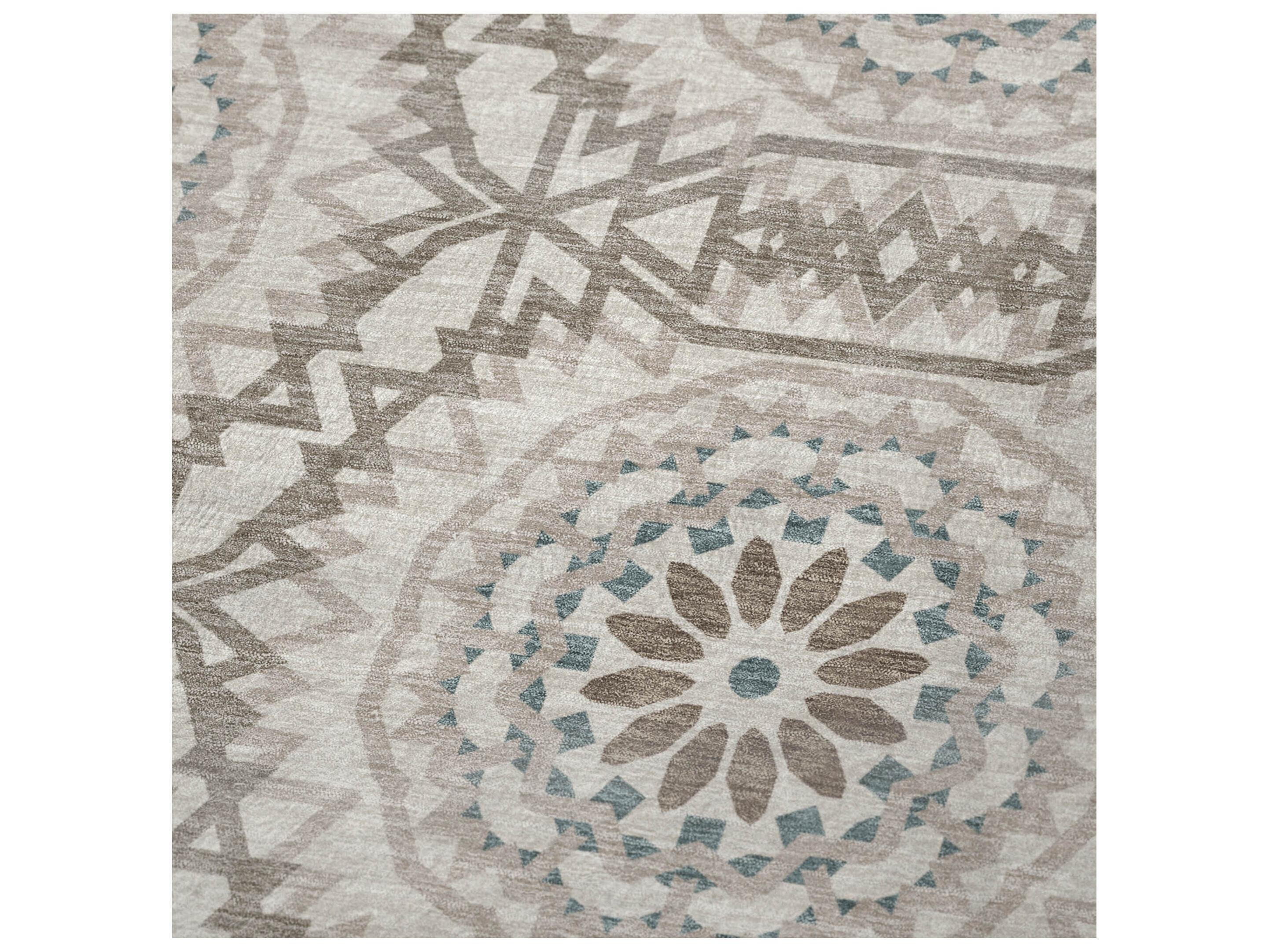 Dalyn Sherpa Brown Polyester Throw