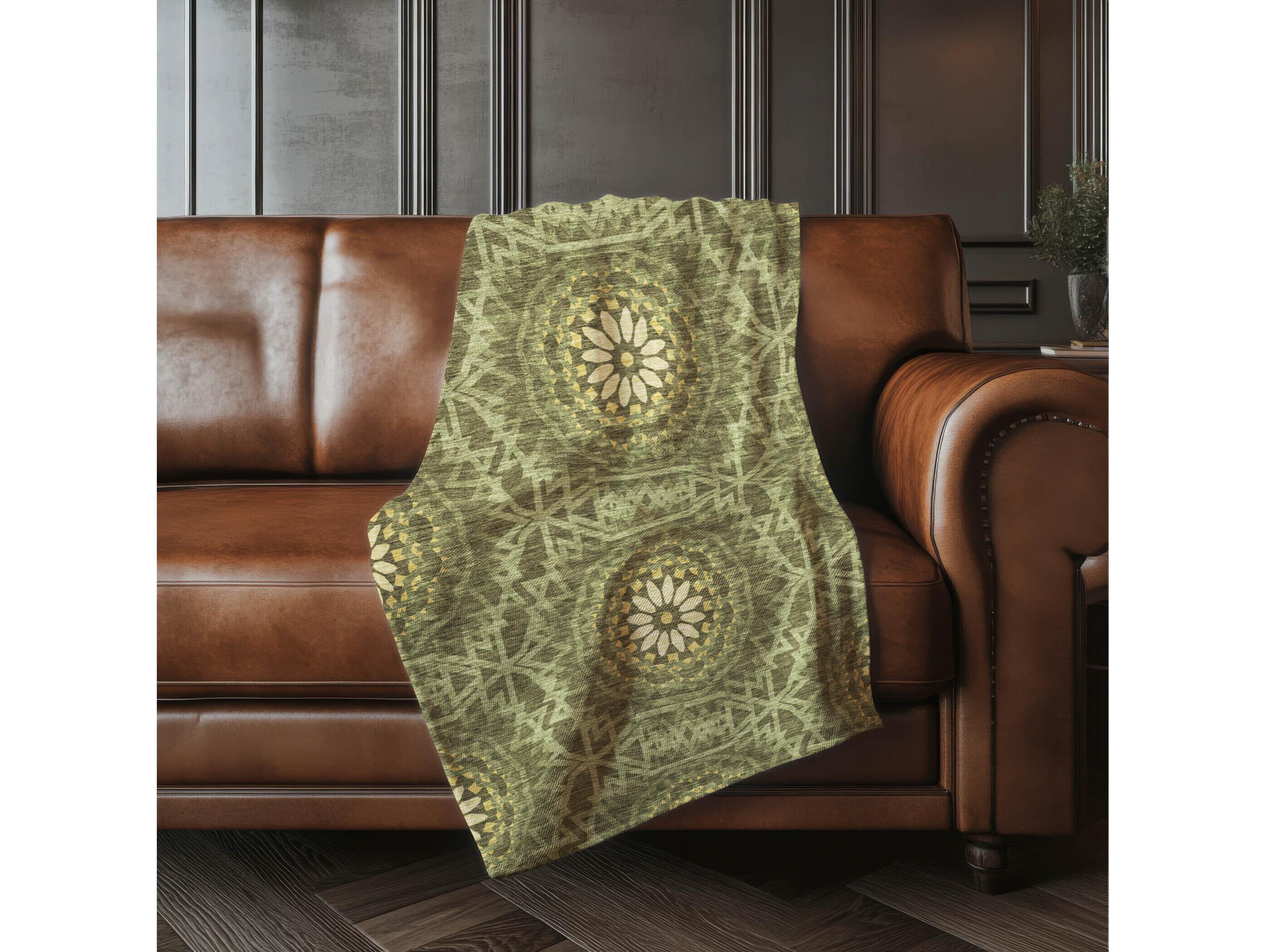 Dalyn Sherpa Green Polyester Throw