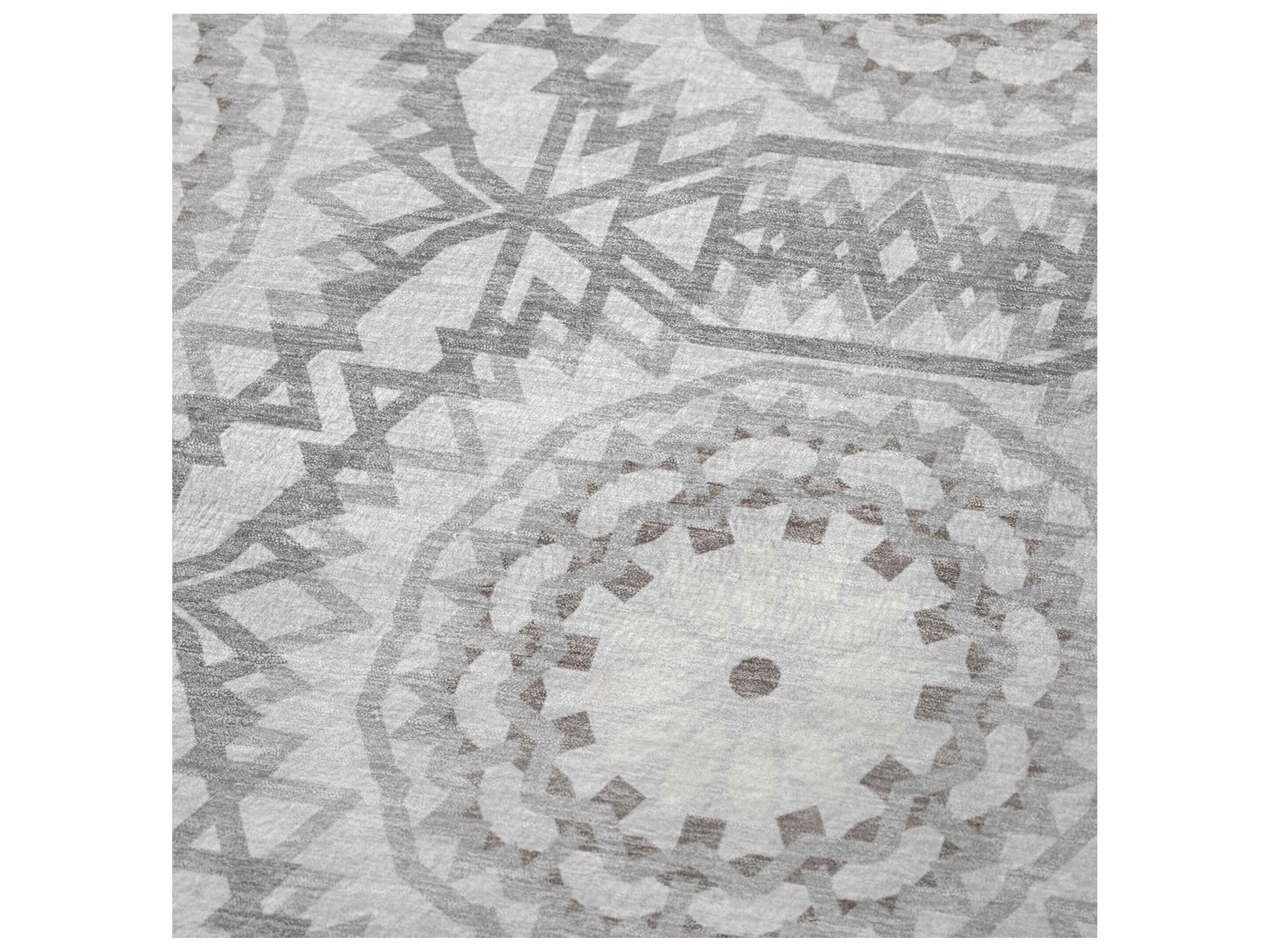 Dalyn Sherpa Gray Polyester Throw