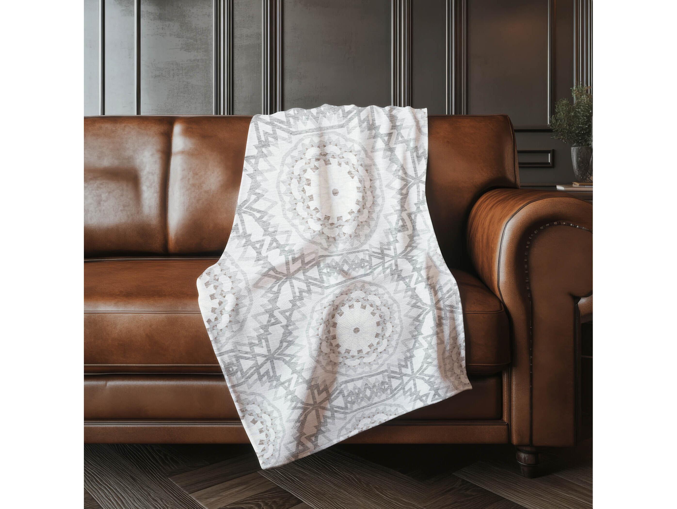 Dalyn Sherpa Gray Polyester Throw