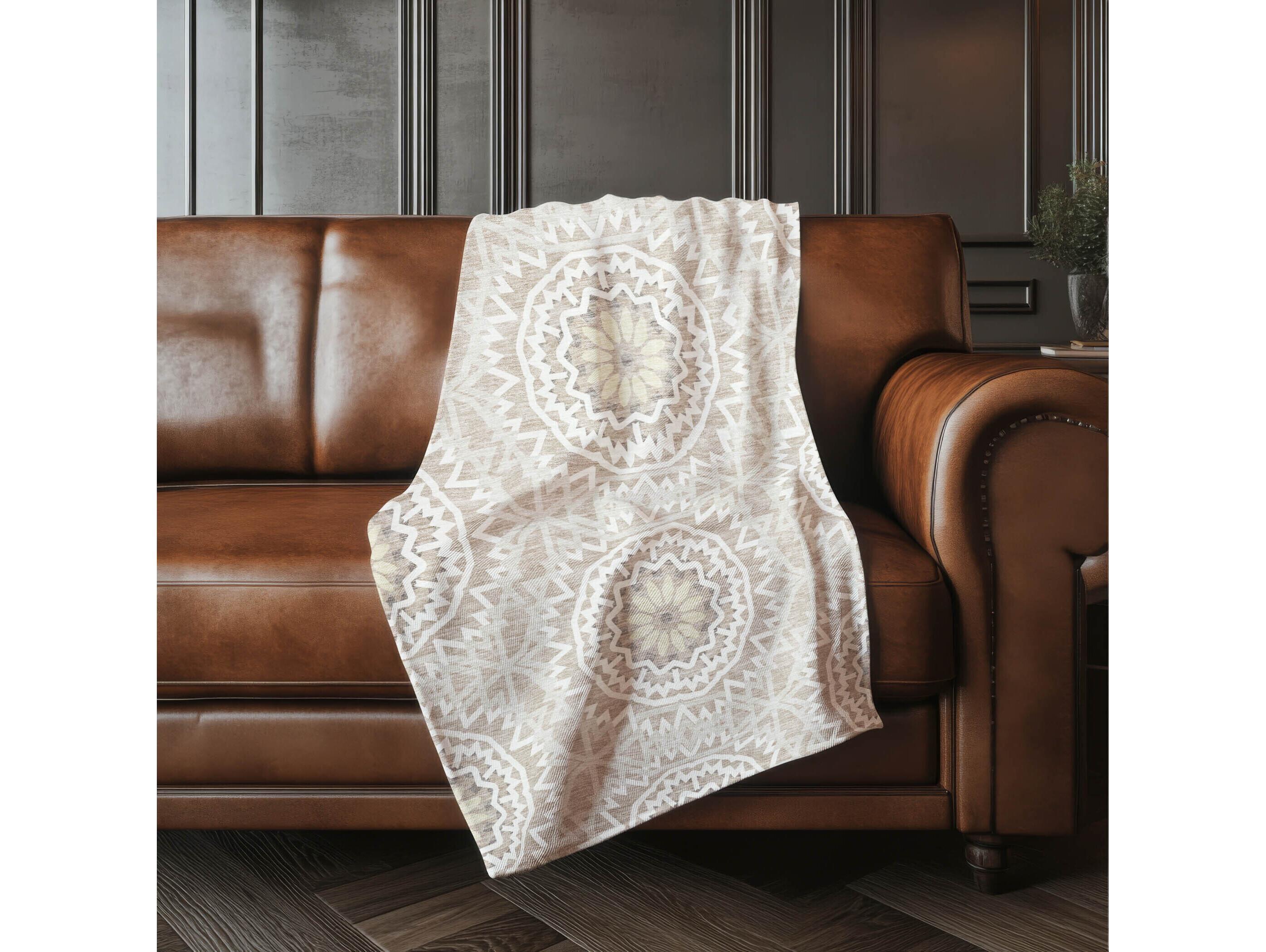 Dalyn Sherpa Brown Polyester Throw