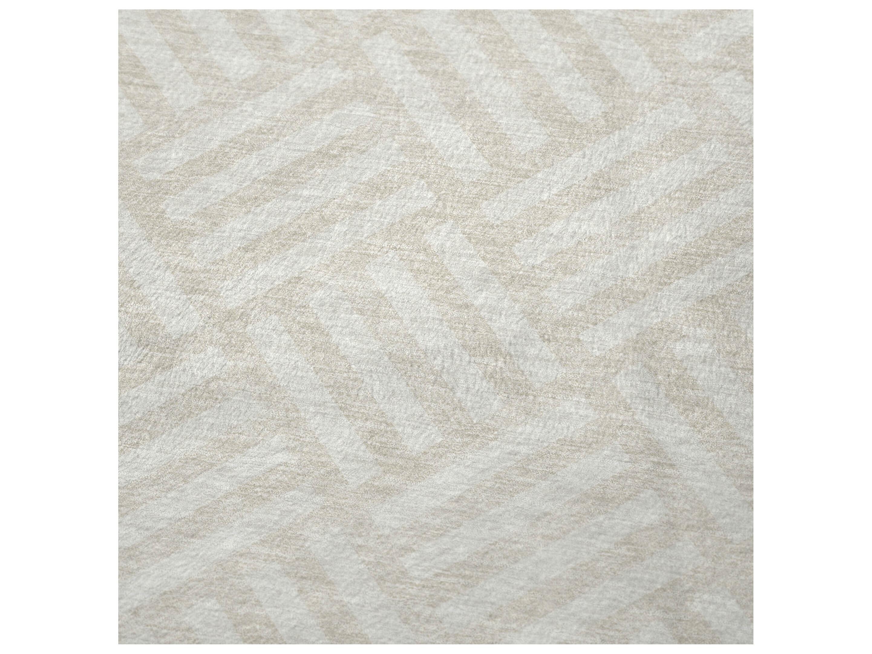 Dalyn Sherpa Ivory Polyester Throw