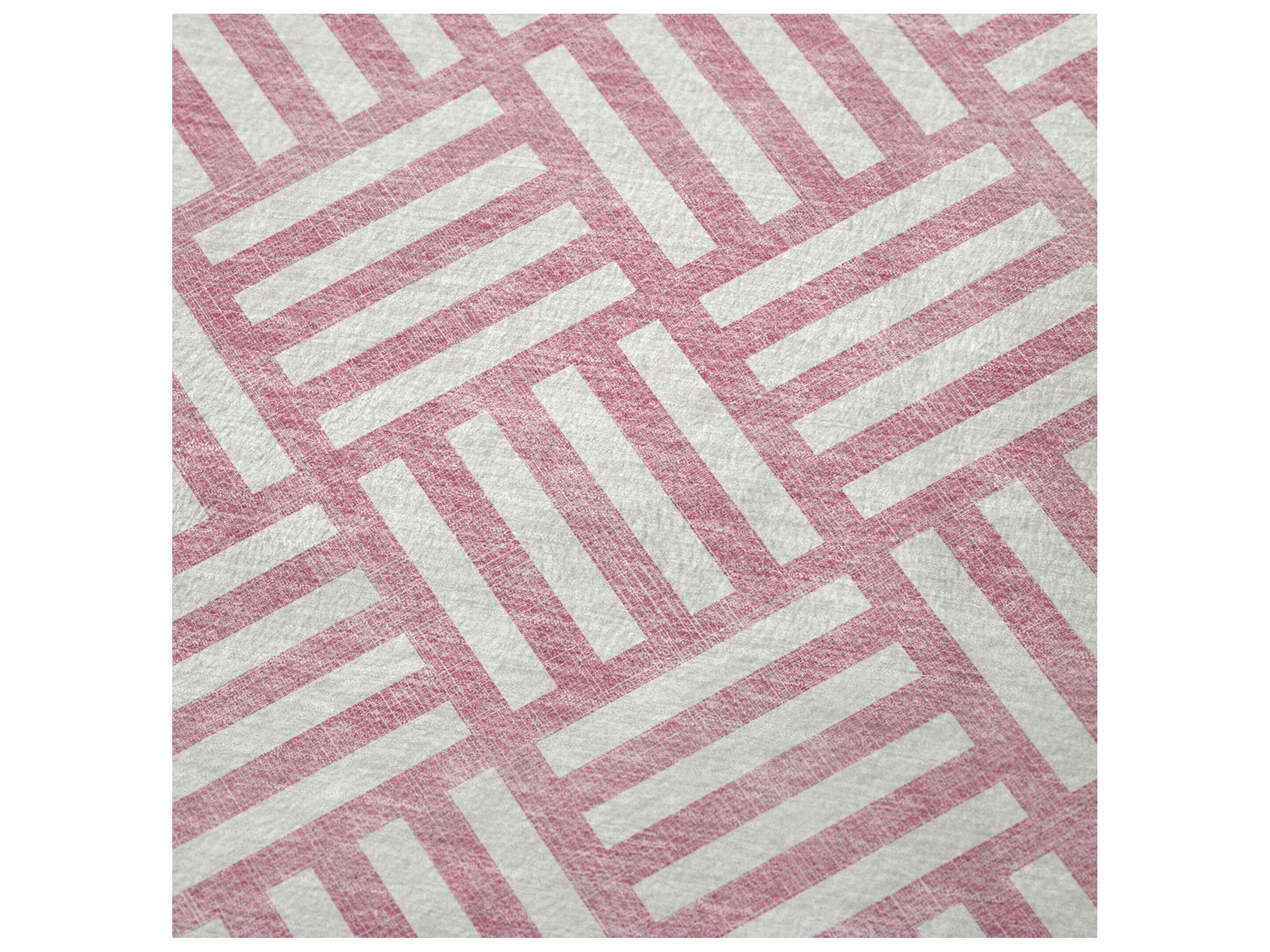 Dalyn Sherpa Pink Polyester Throw