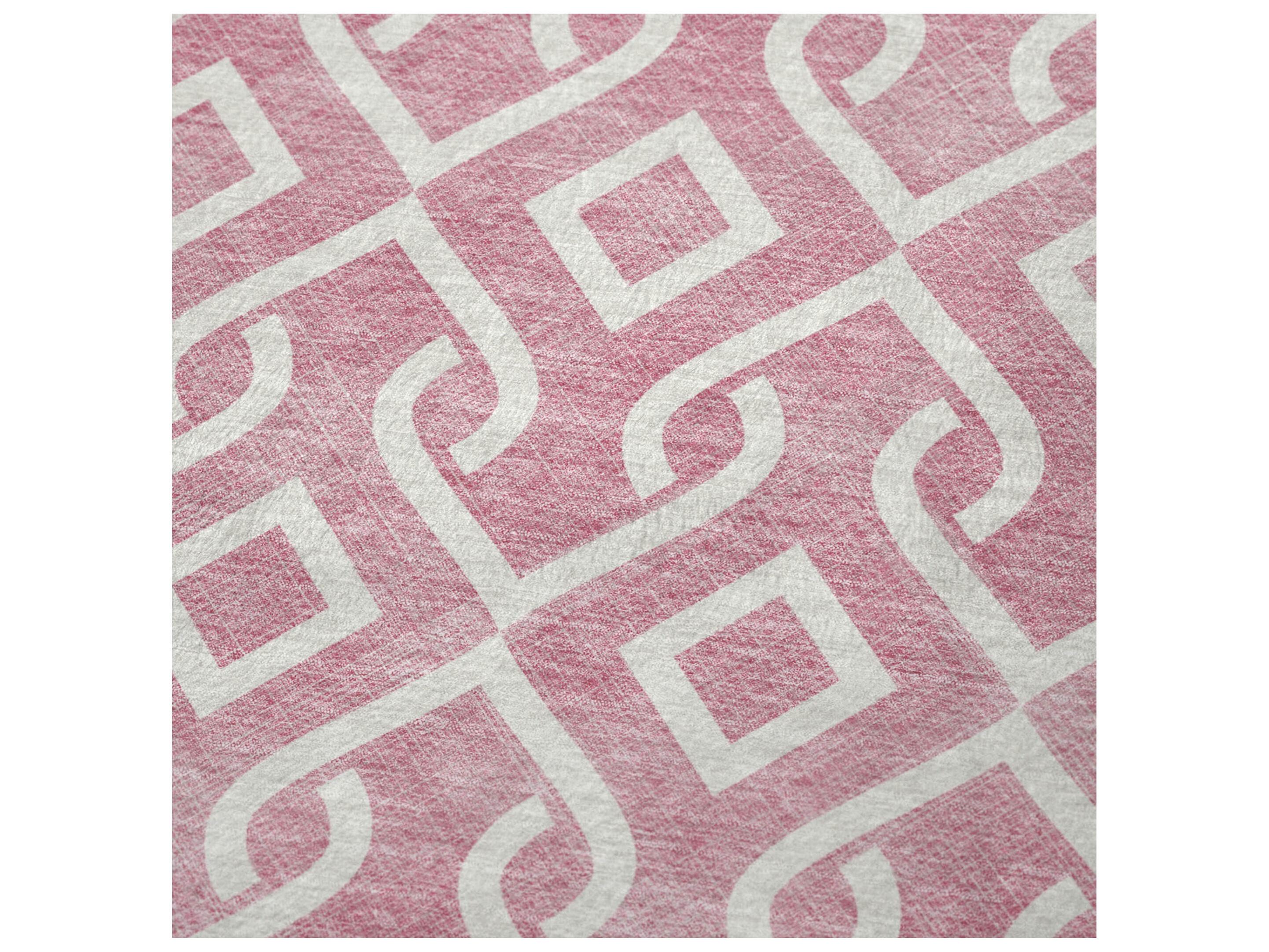 Dalyn Sherpa Pink Polyester Throw