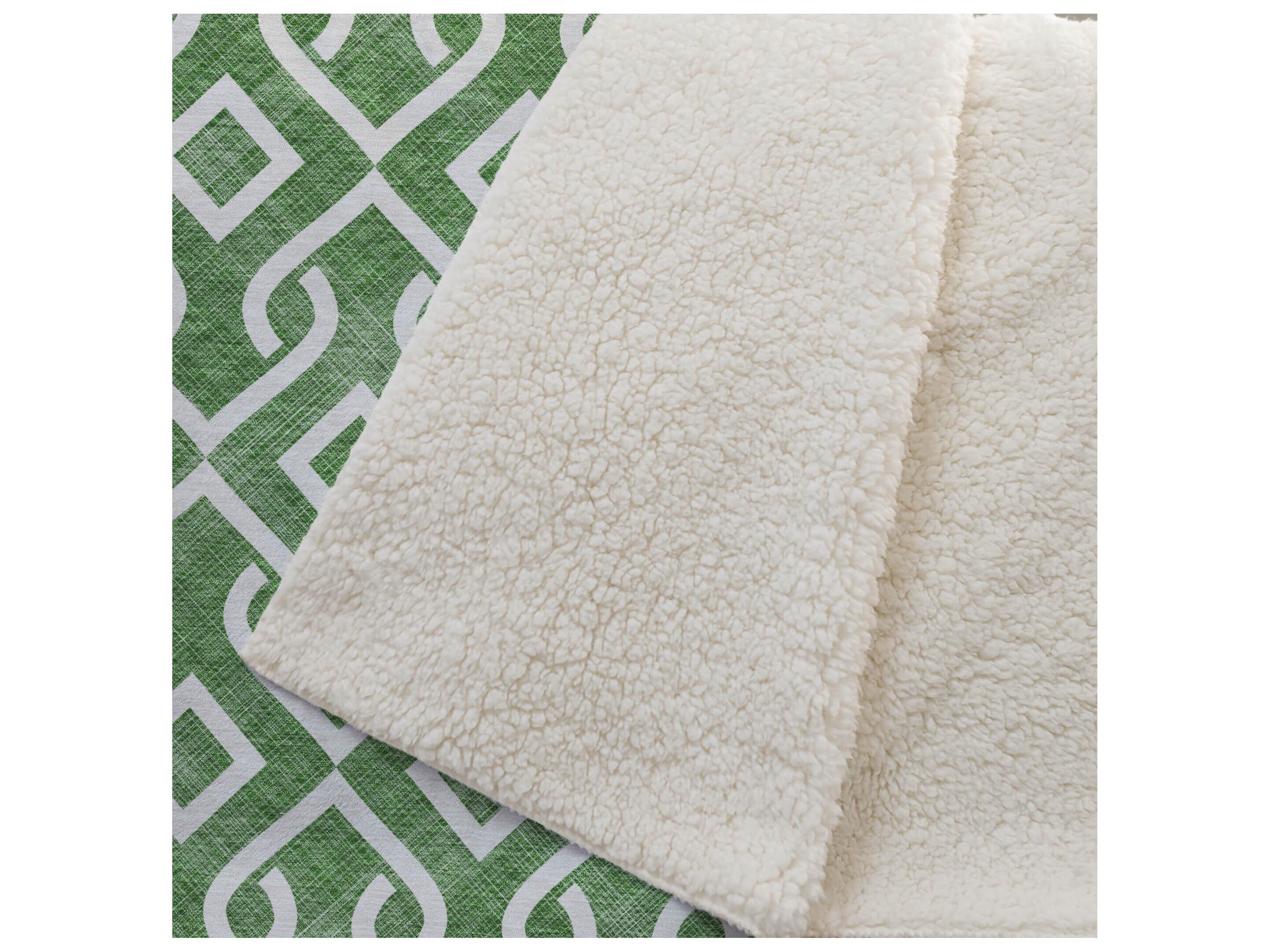 Dalyn Sherpa Green Polyester Throw