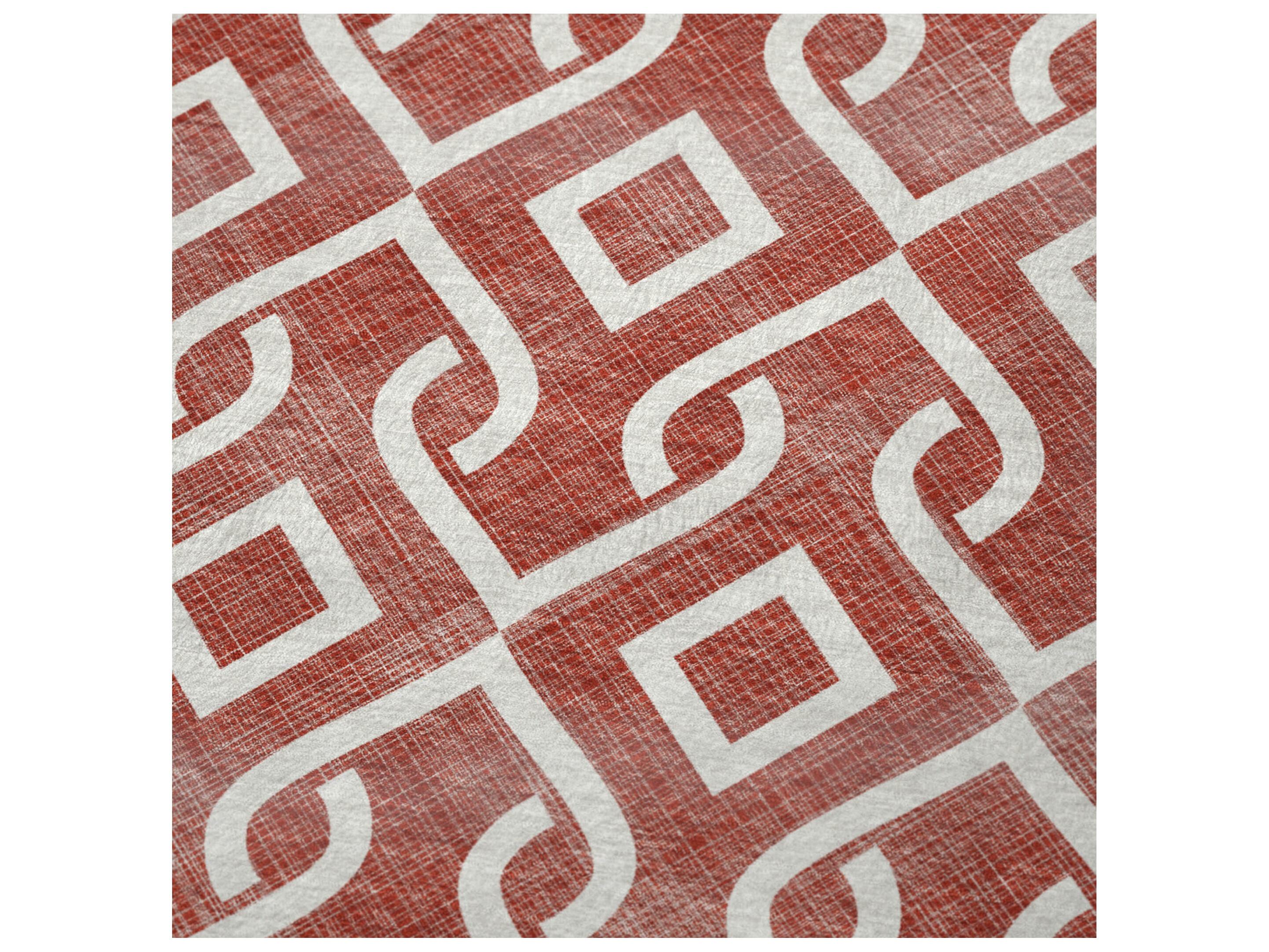 Dalyn Sherpa Red Polyester Throw