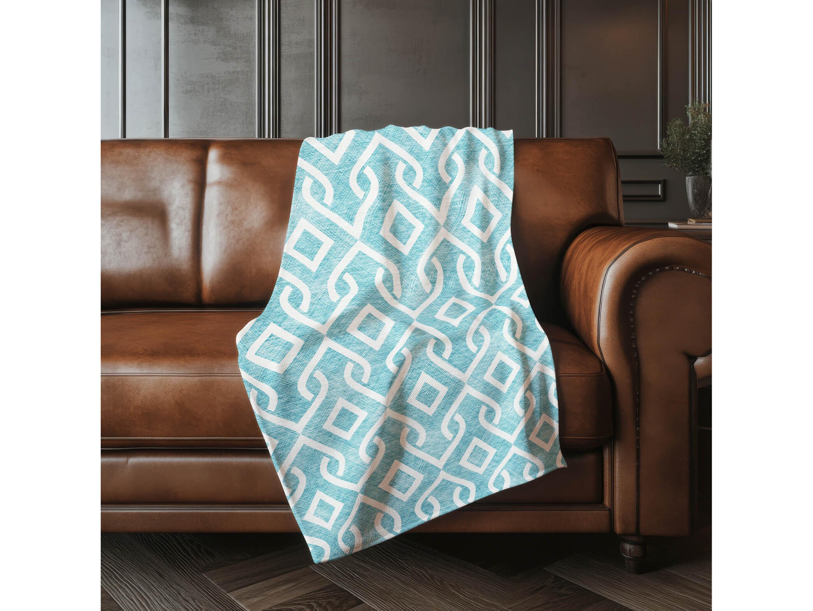 Dalyn Sherpa Teal Polyester Throw