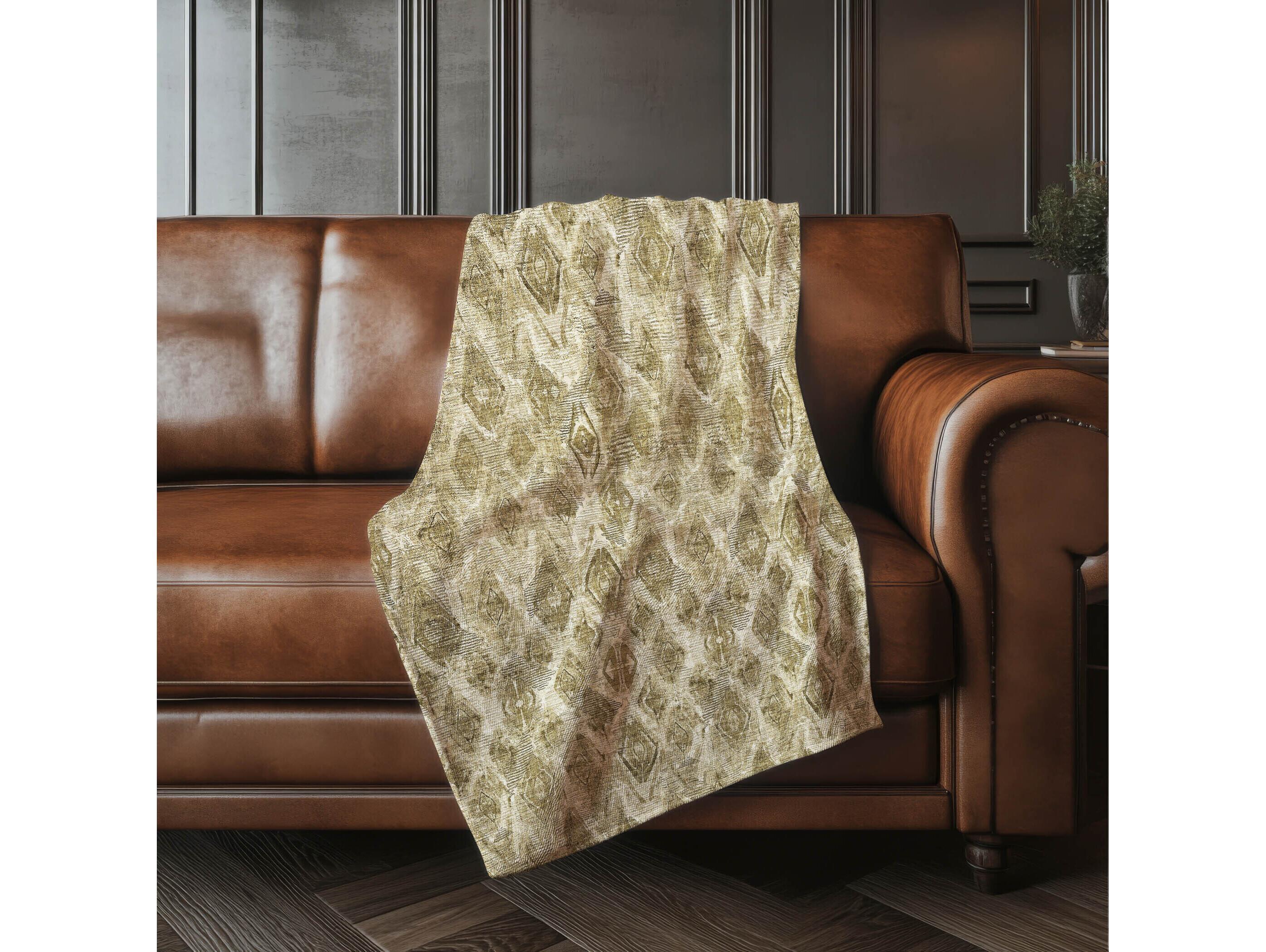 Dalyn Sherpa Brown Polyester Throw