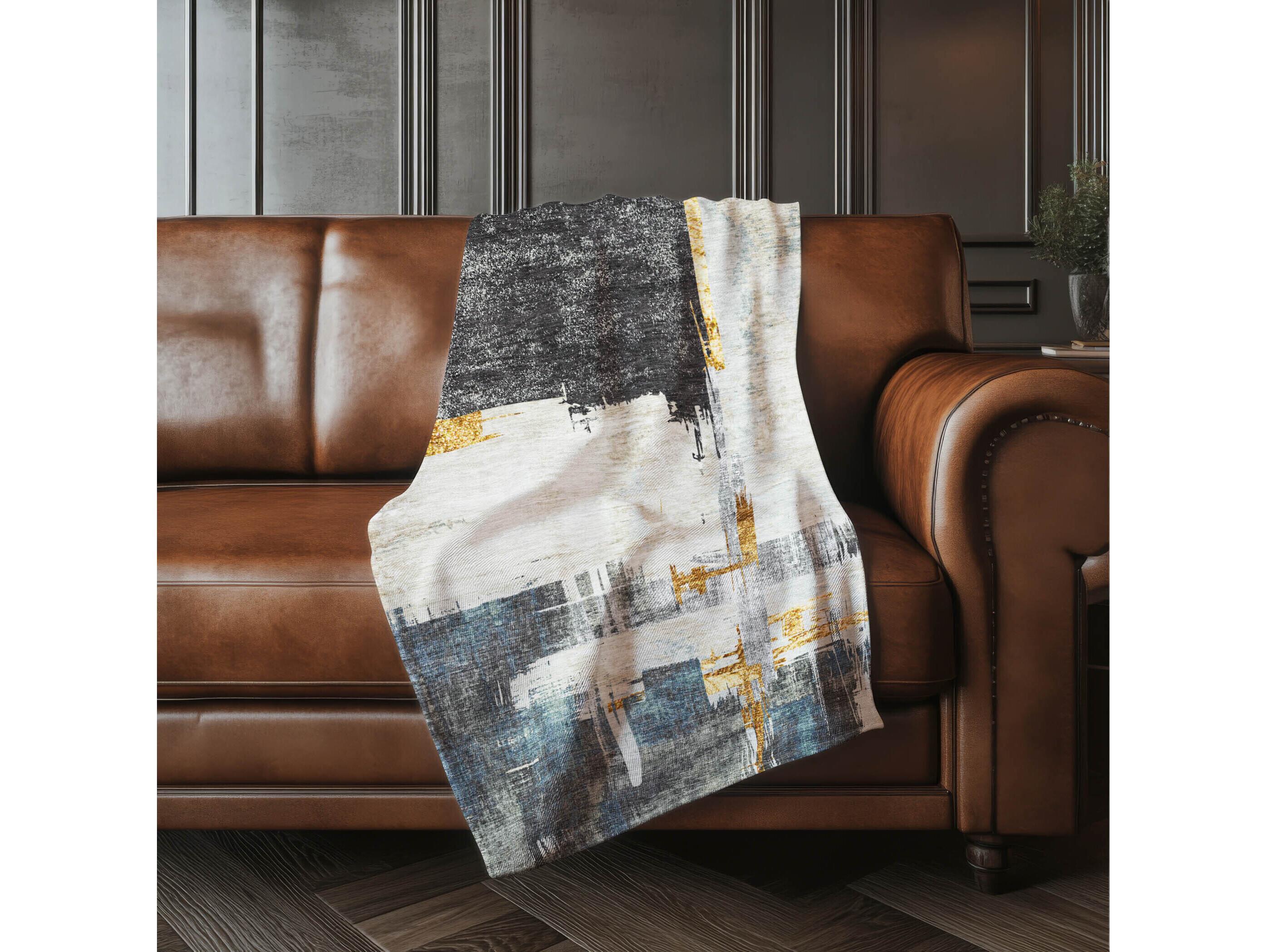 Dalyn Sherpa Gray Polyester Throw