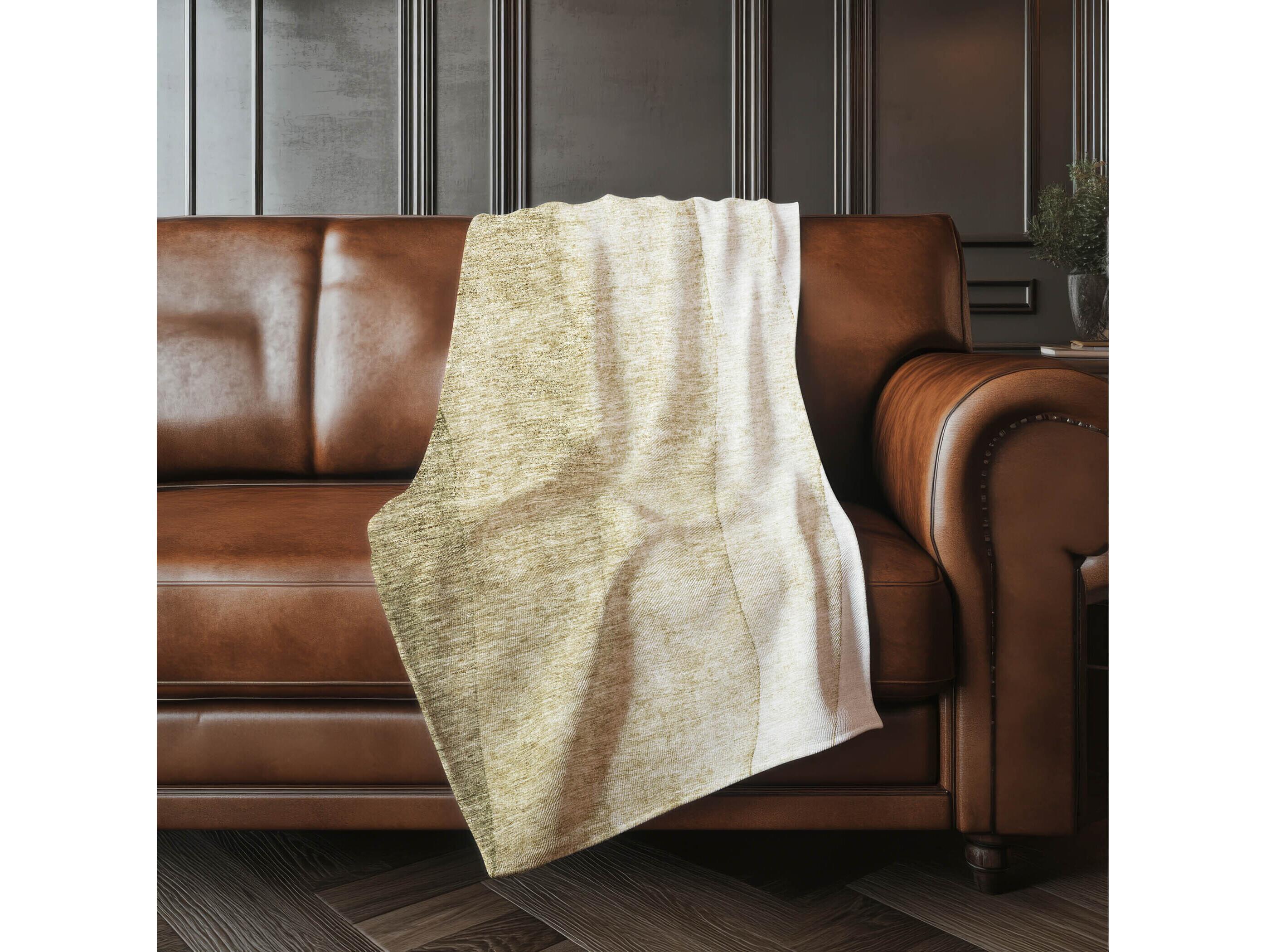 Dalyn Sherpa Brown Polyester Throw