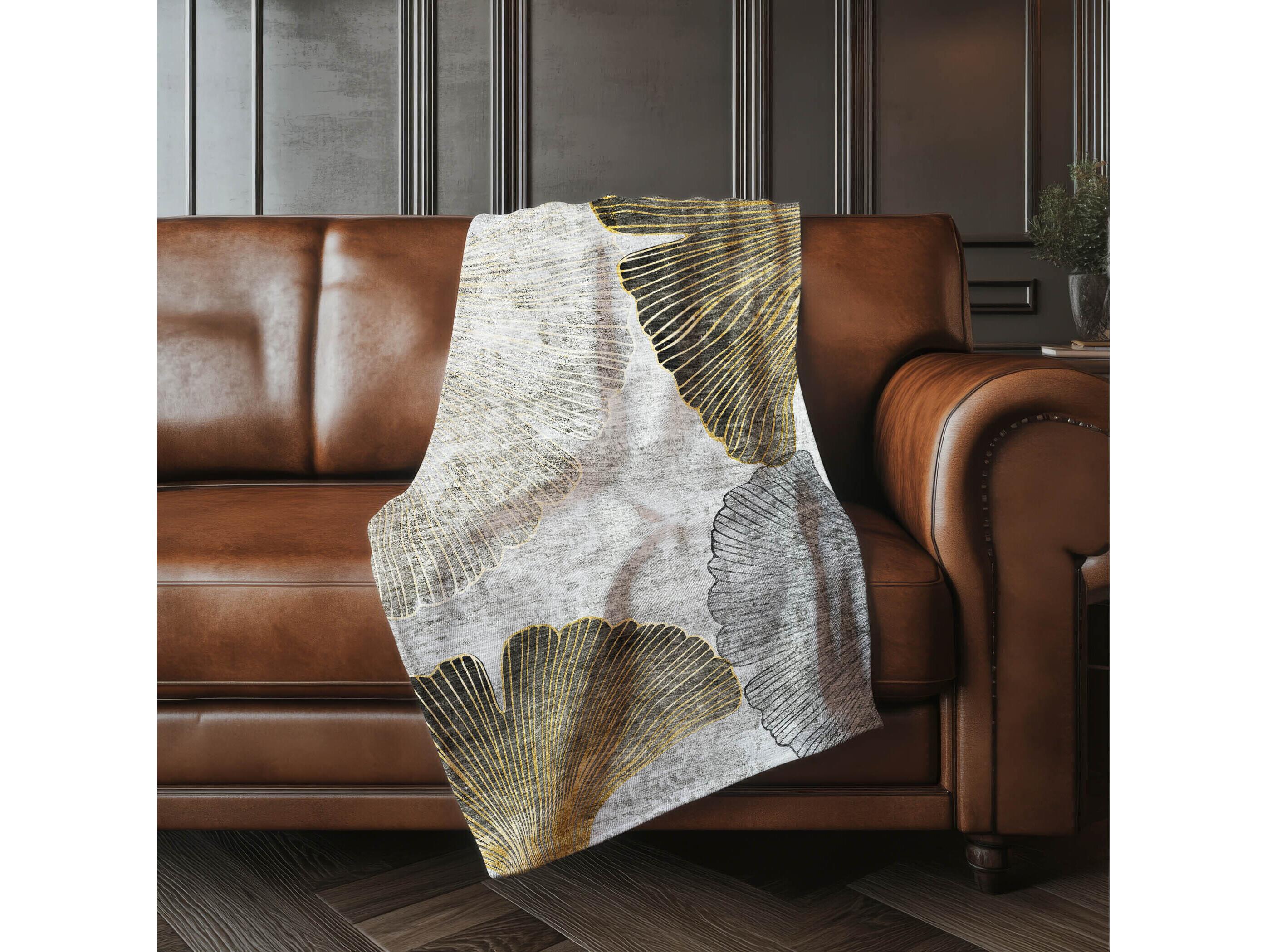 Dalyn Sherpa Gray Polyester Throw