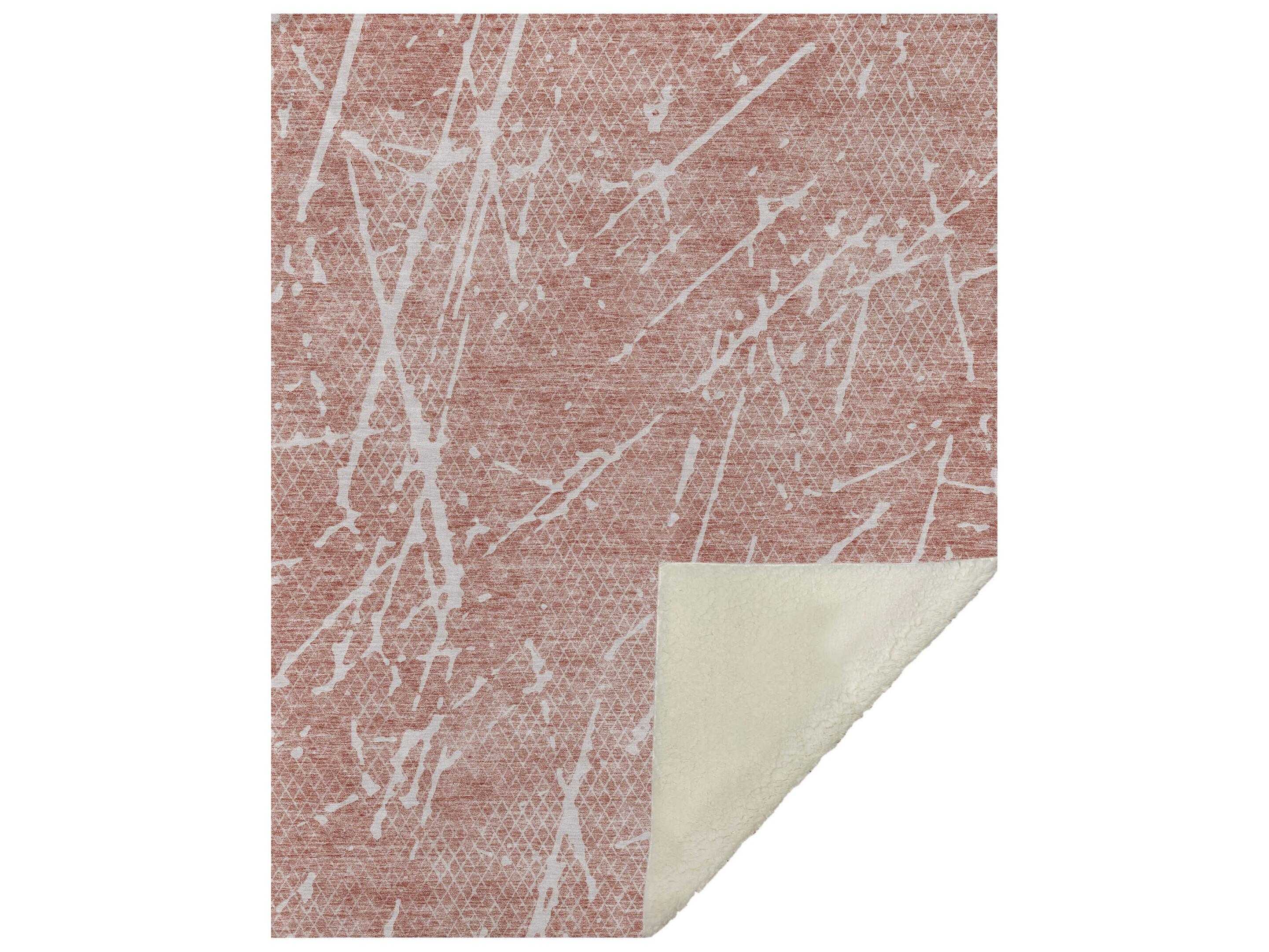 Dalyn Sherpa Pink Polyester Throw