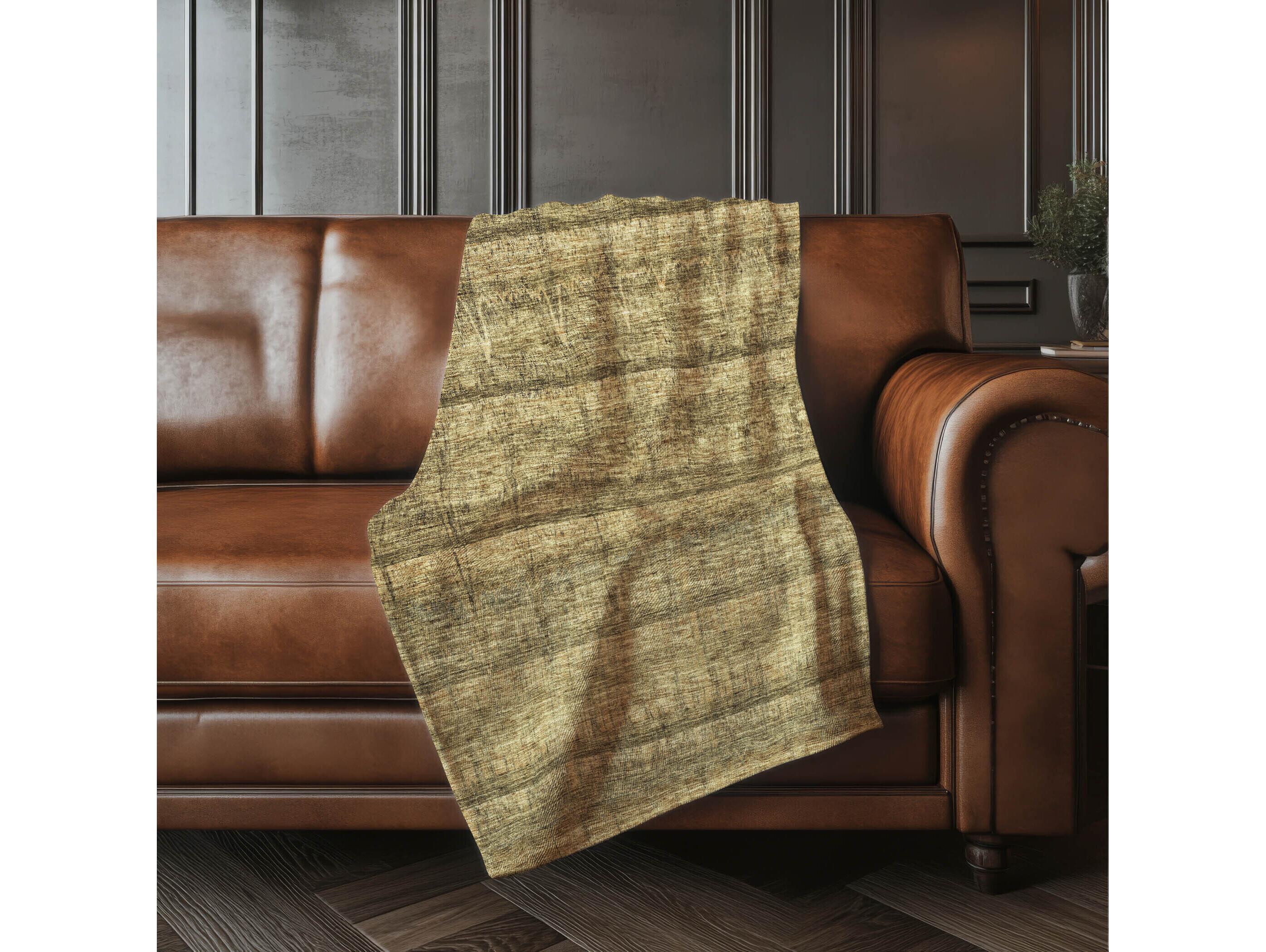 Dalyn Sherpa Brown Polyester Throw