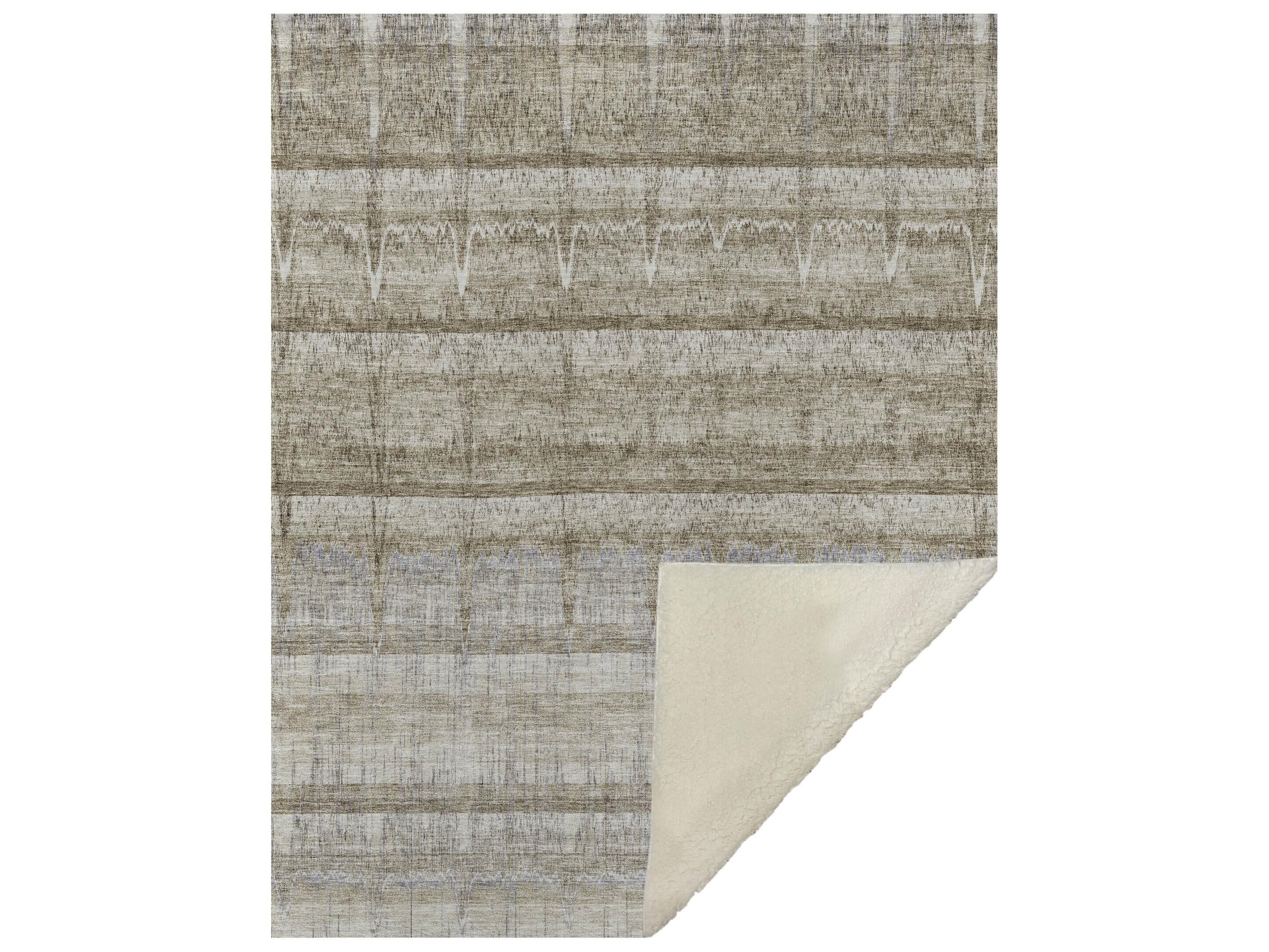 Dalyn Sherpa Brown Polyester Throw