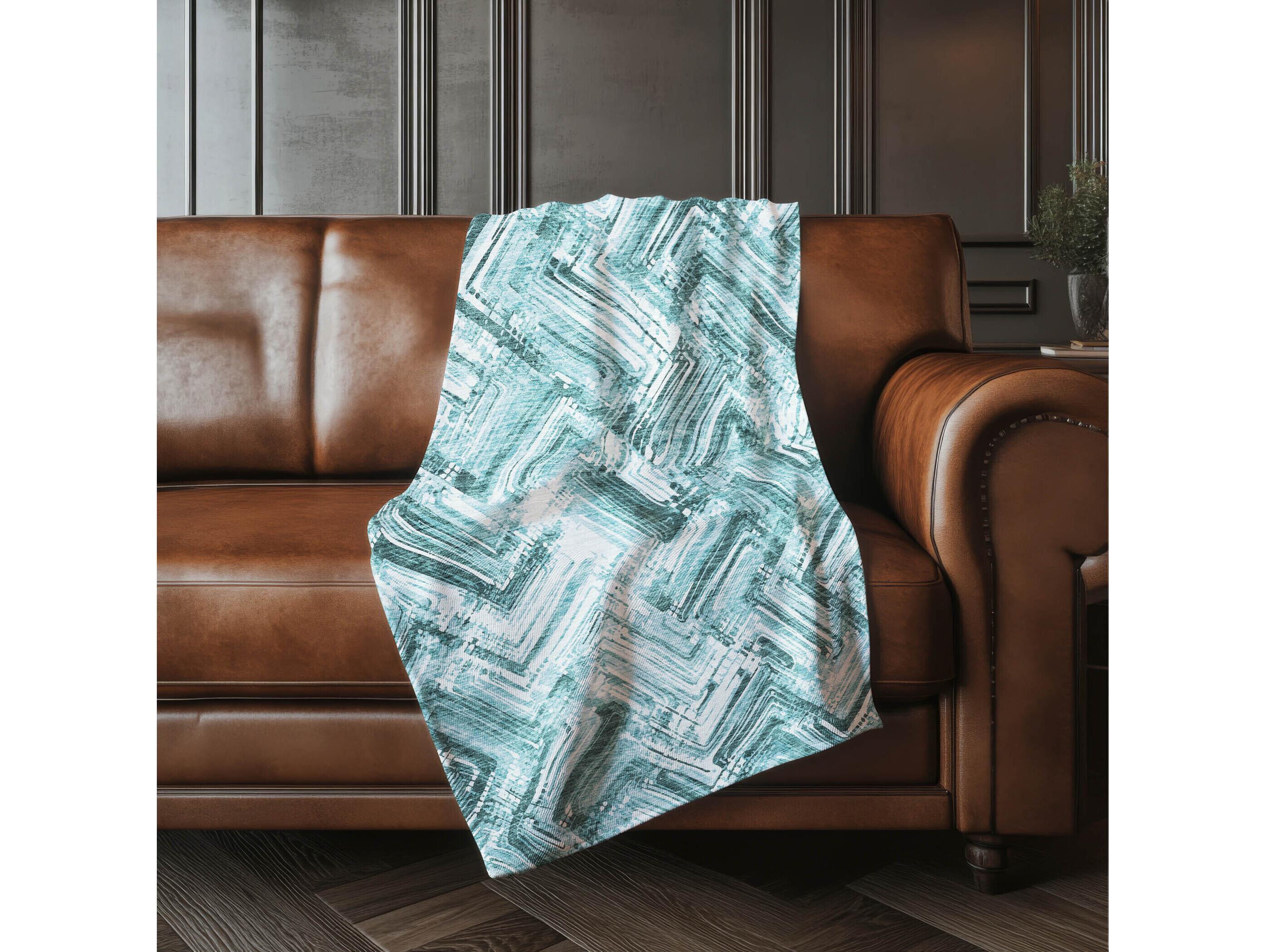 Dalyn Sherpa Teal Polyester Throw