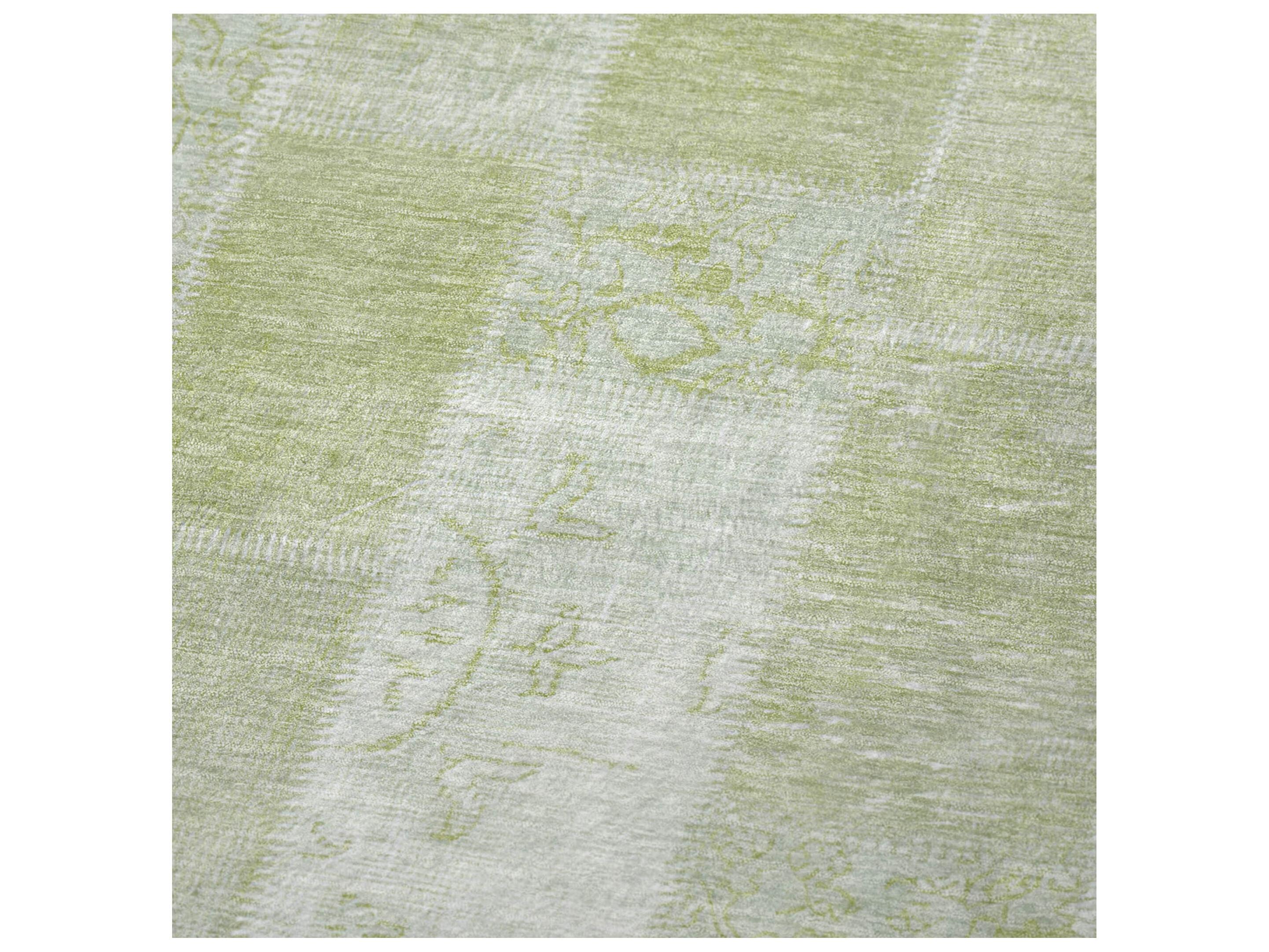 Dalyn Sherpa Green Polyester Throw