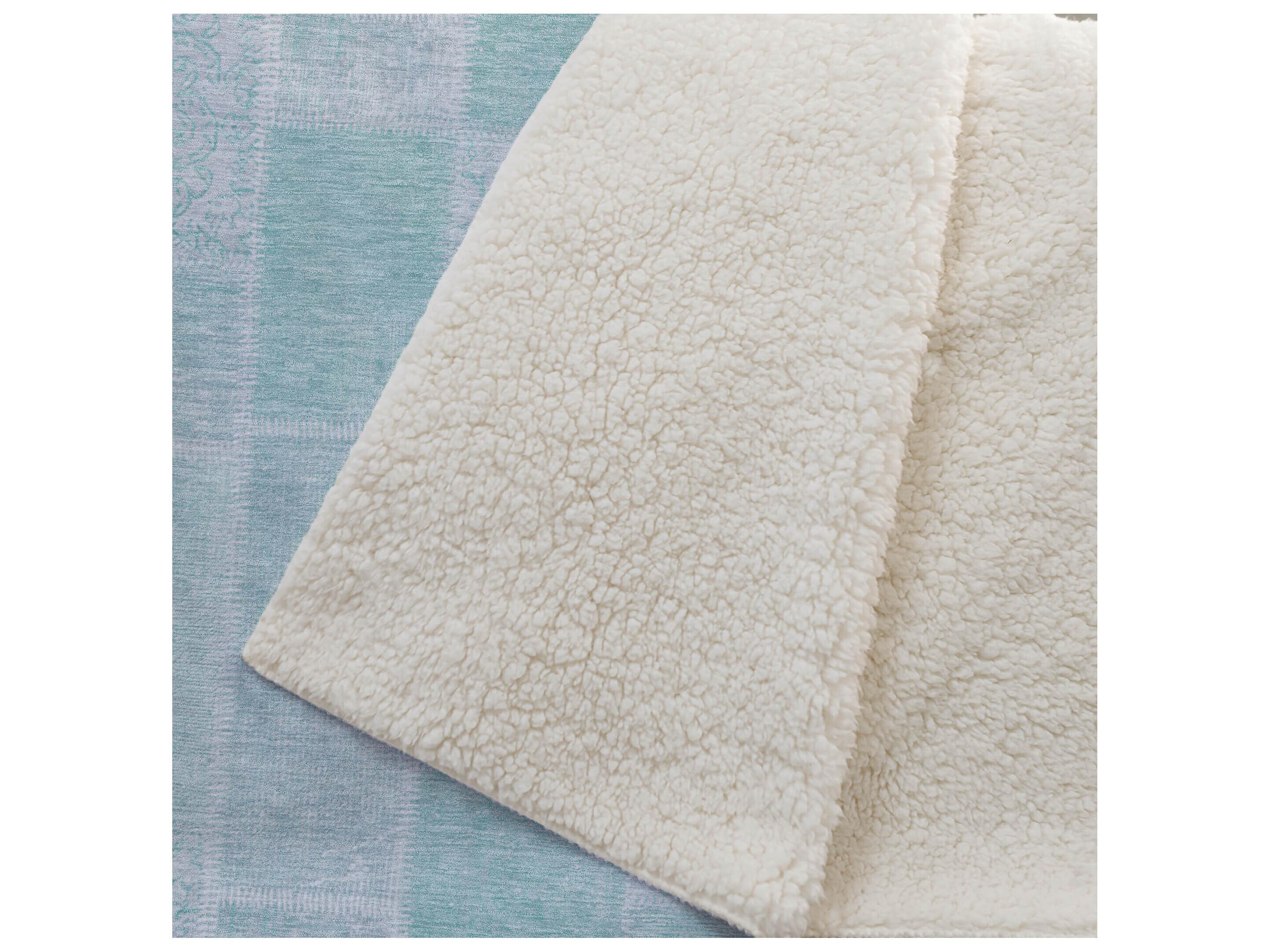 Dalyn Sherpa Teal Polyester Throw