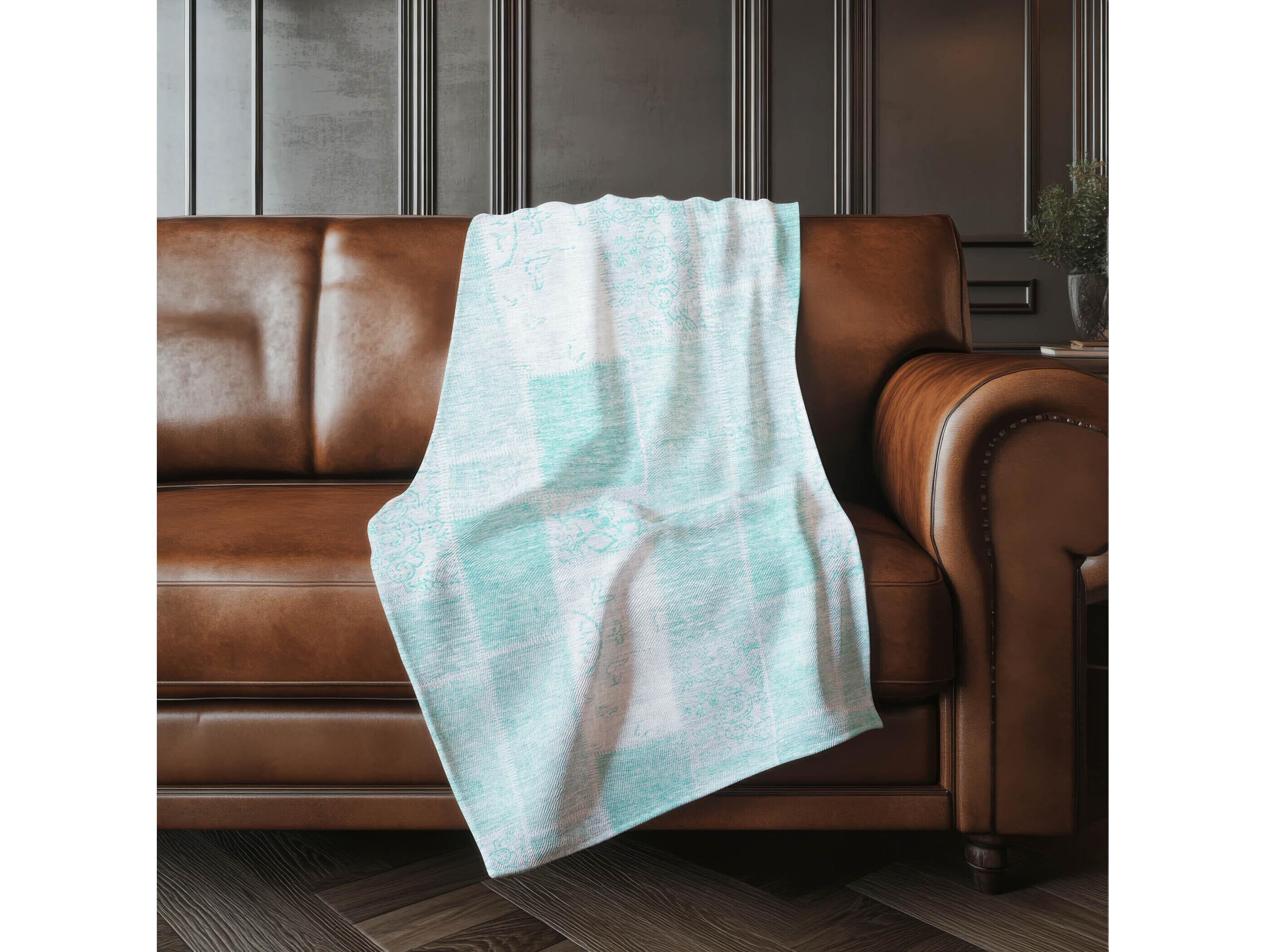 Dalyn Sherpa Teal Polyester Throw