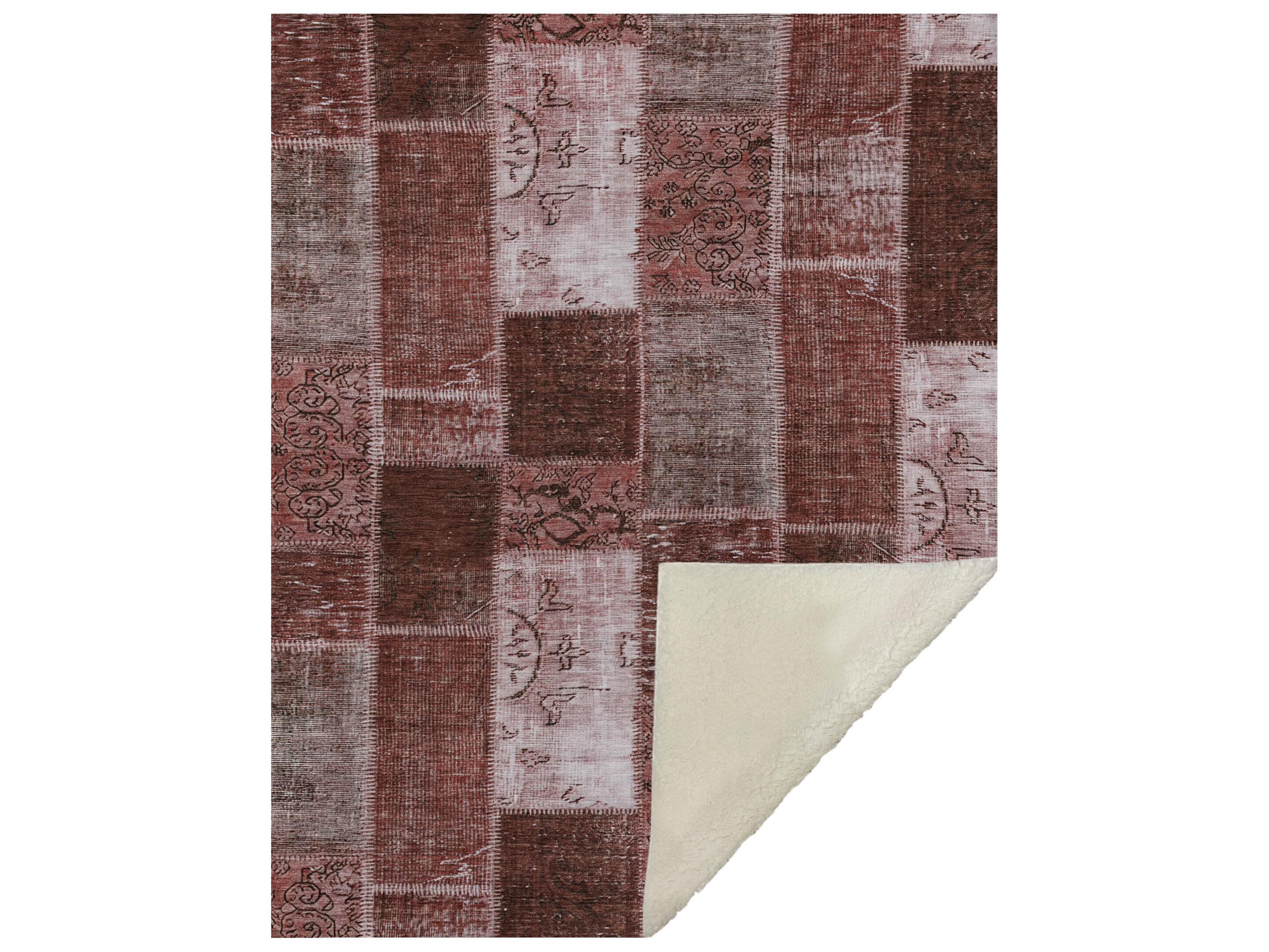 Dalyn Sherpa Red Polyester Throw