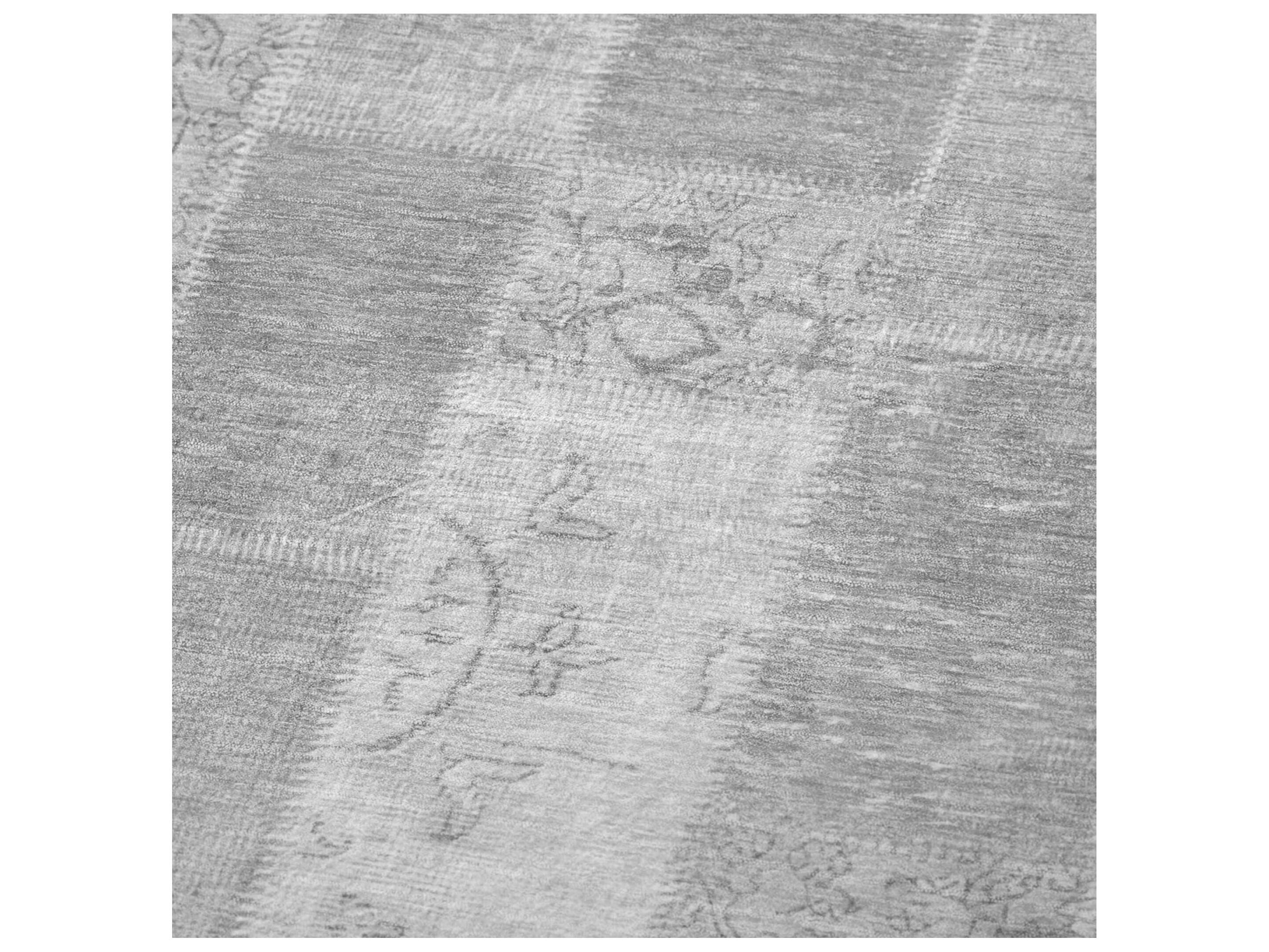 Dalyn Sherpa Gray Polyester Throw