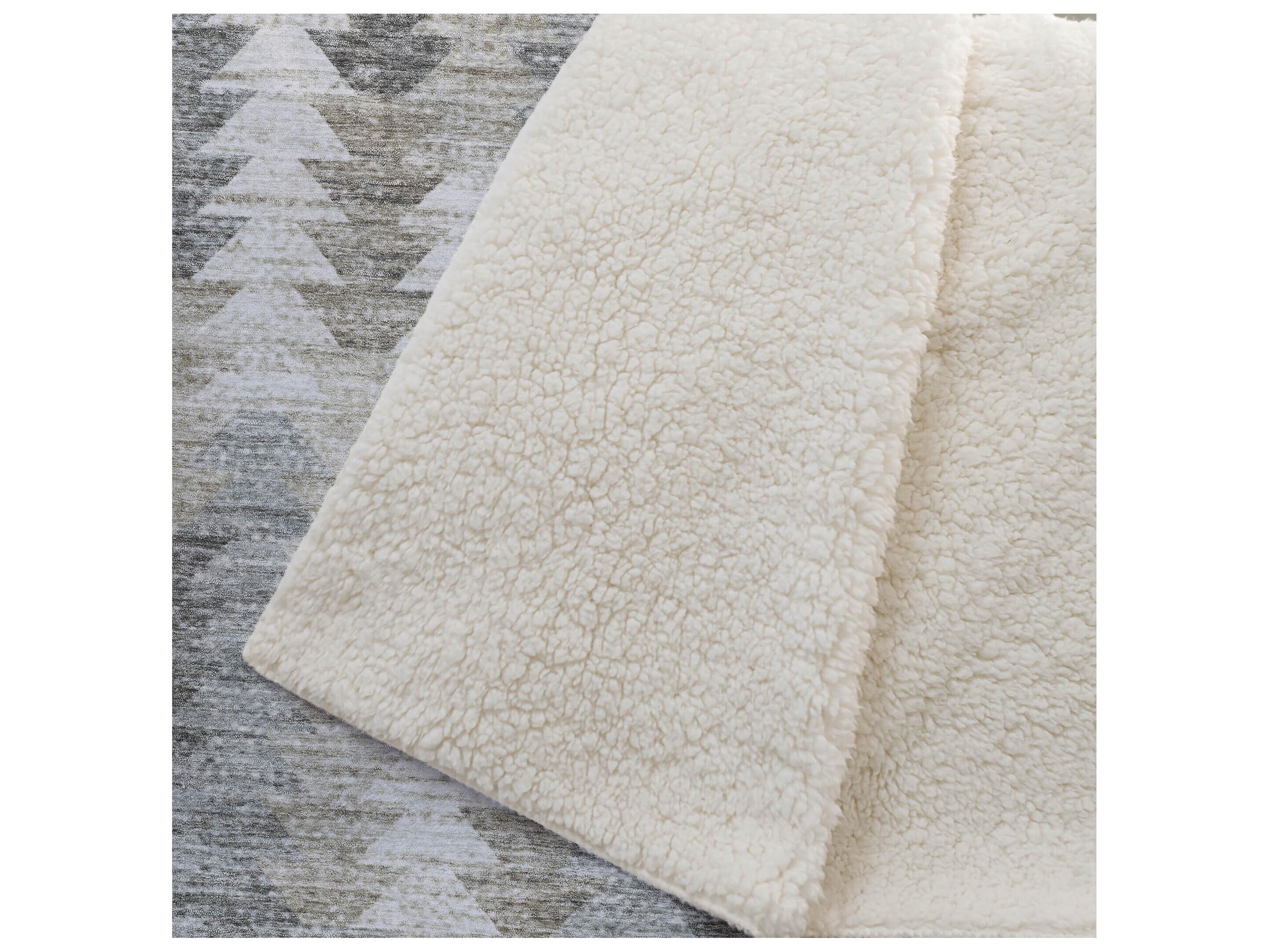 Dalyn Sherpa Brown Polyester Throw