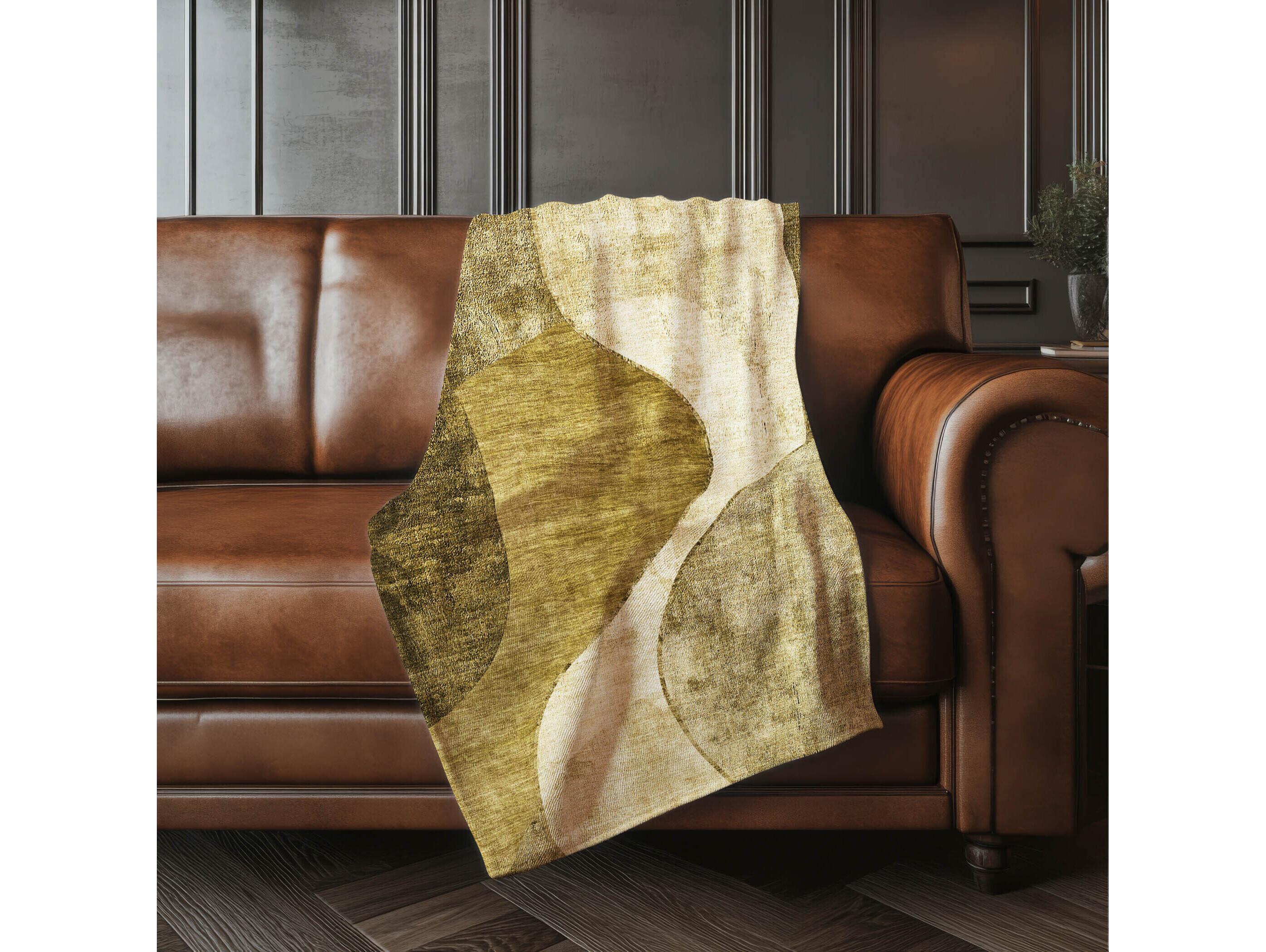Dalyn Sherpa Brown Polyester Throw