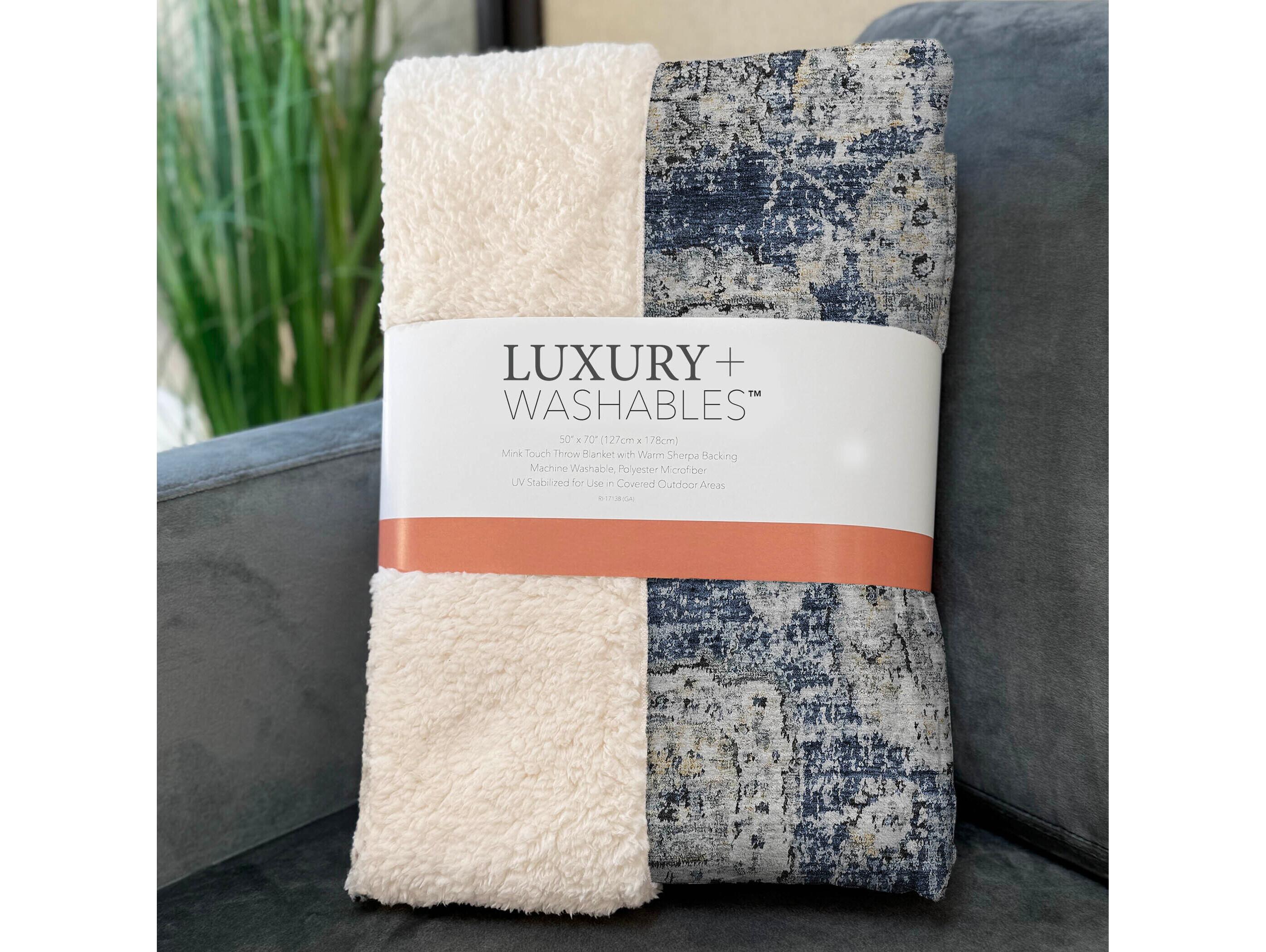 Dalyn Sherpa Blue Polyester Throw