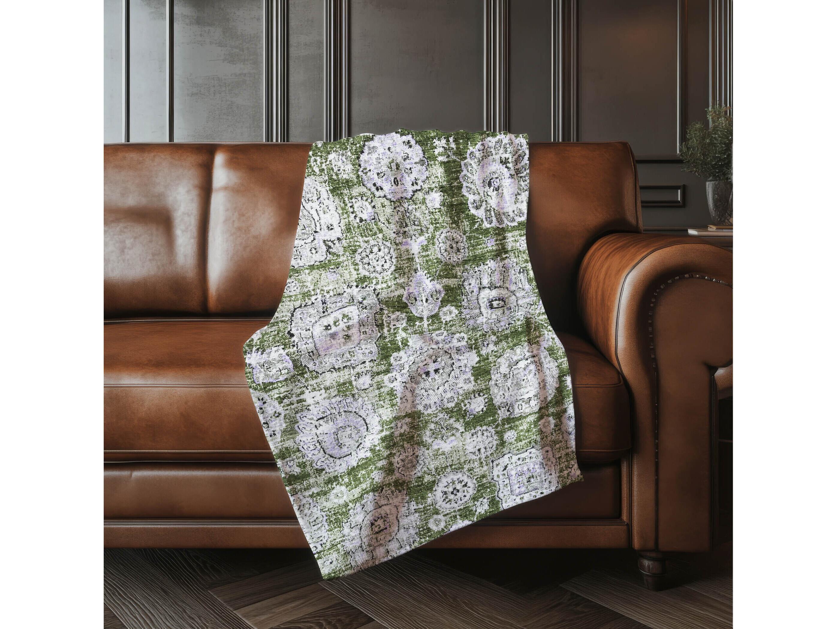 Dalyn Sherpa Green Polyester Throw