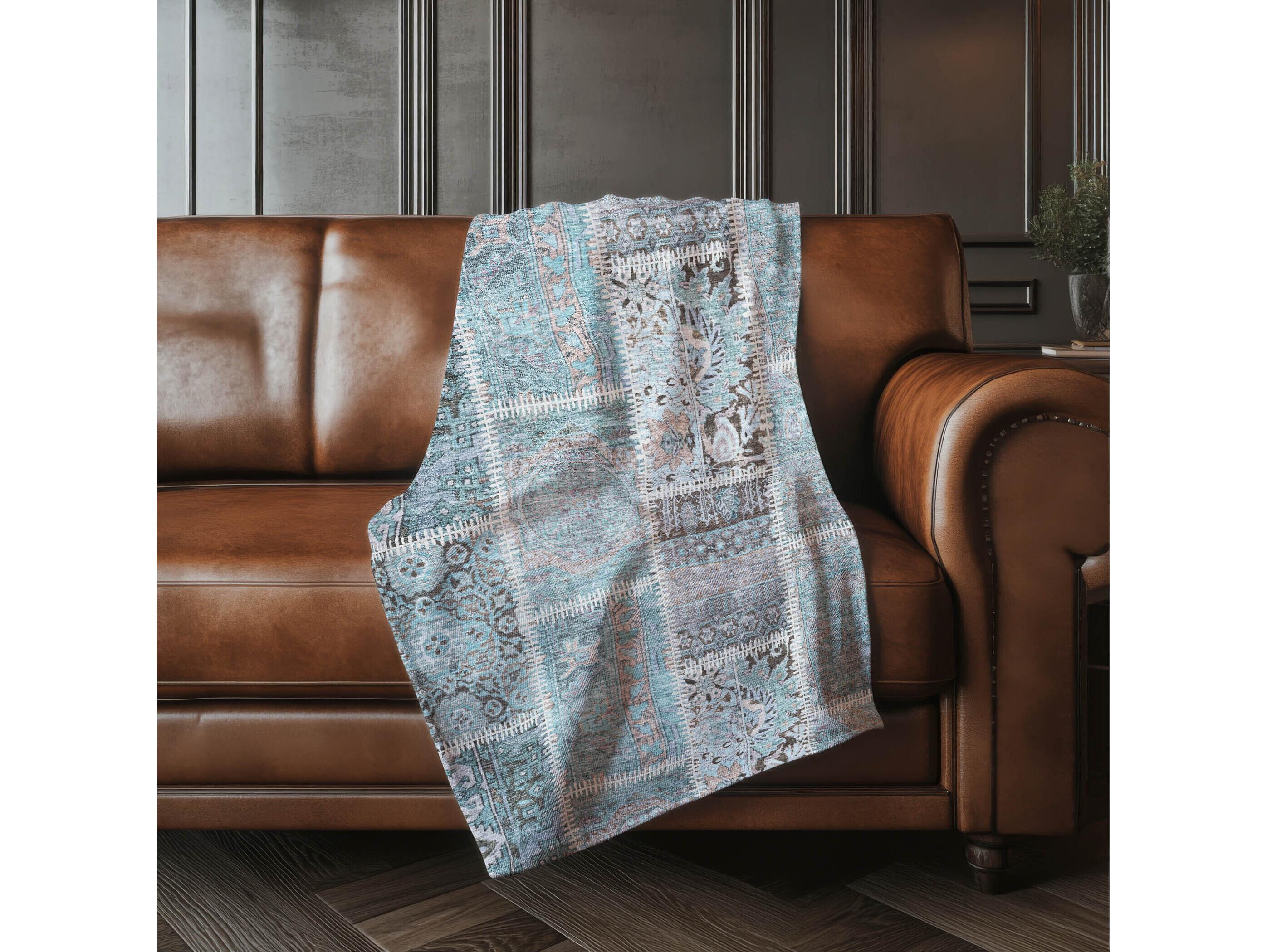 Dalyn Sherpa Teal Polyester Throw