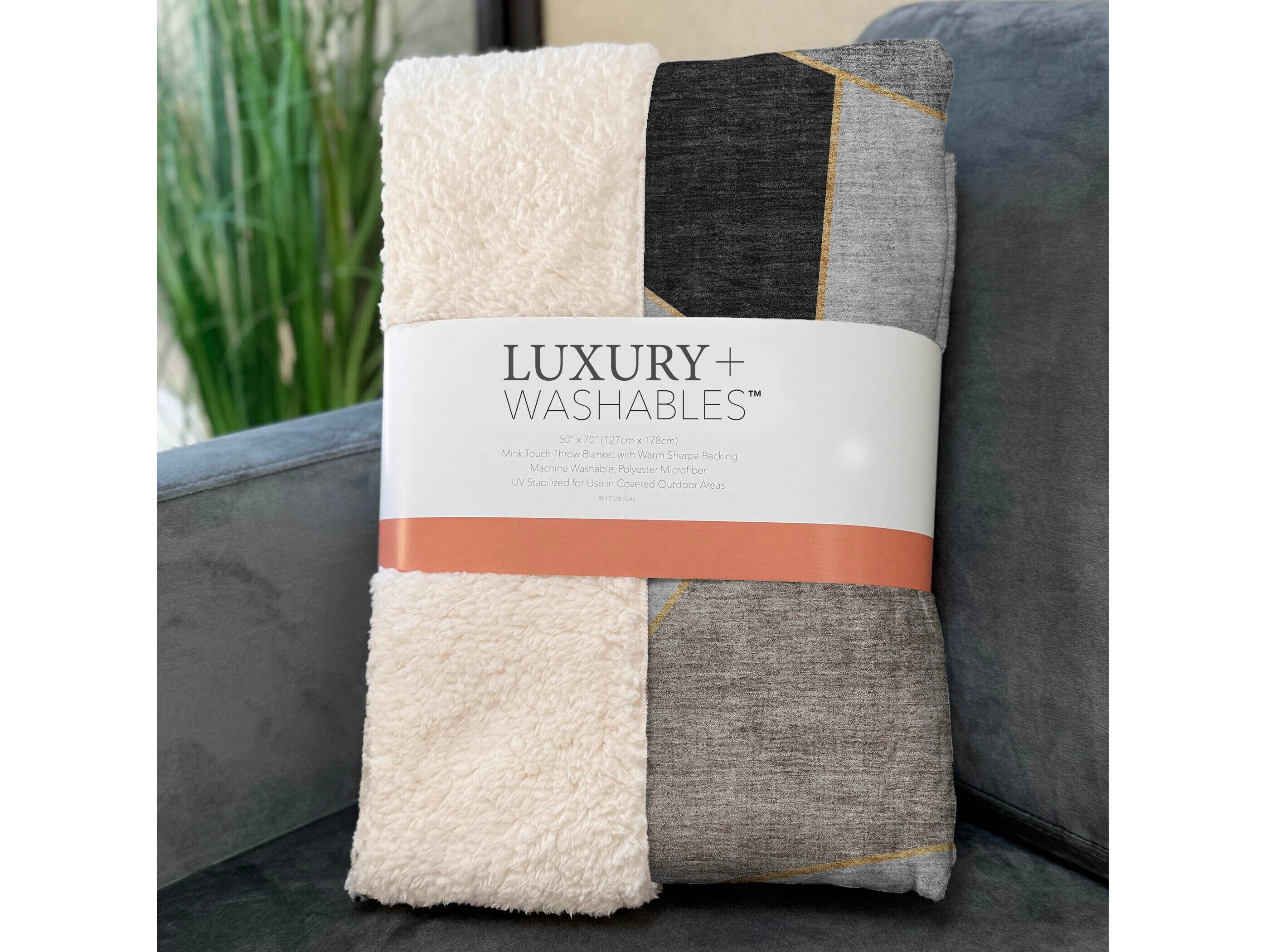 Dalyn Sherpa Blue Polyester Throw