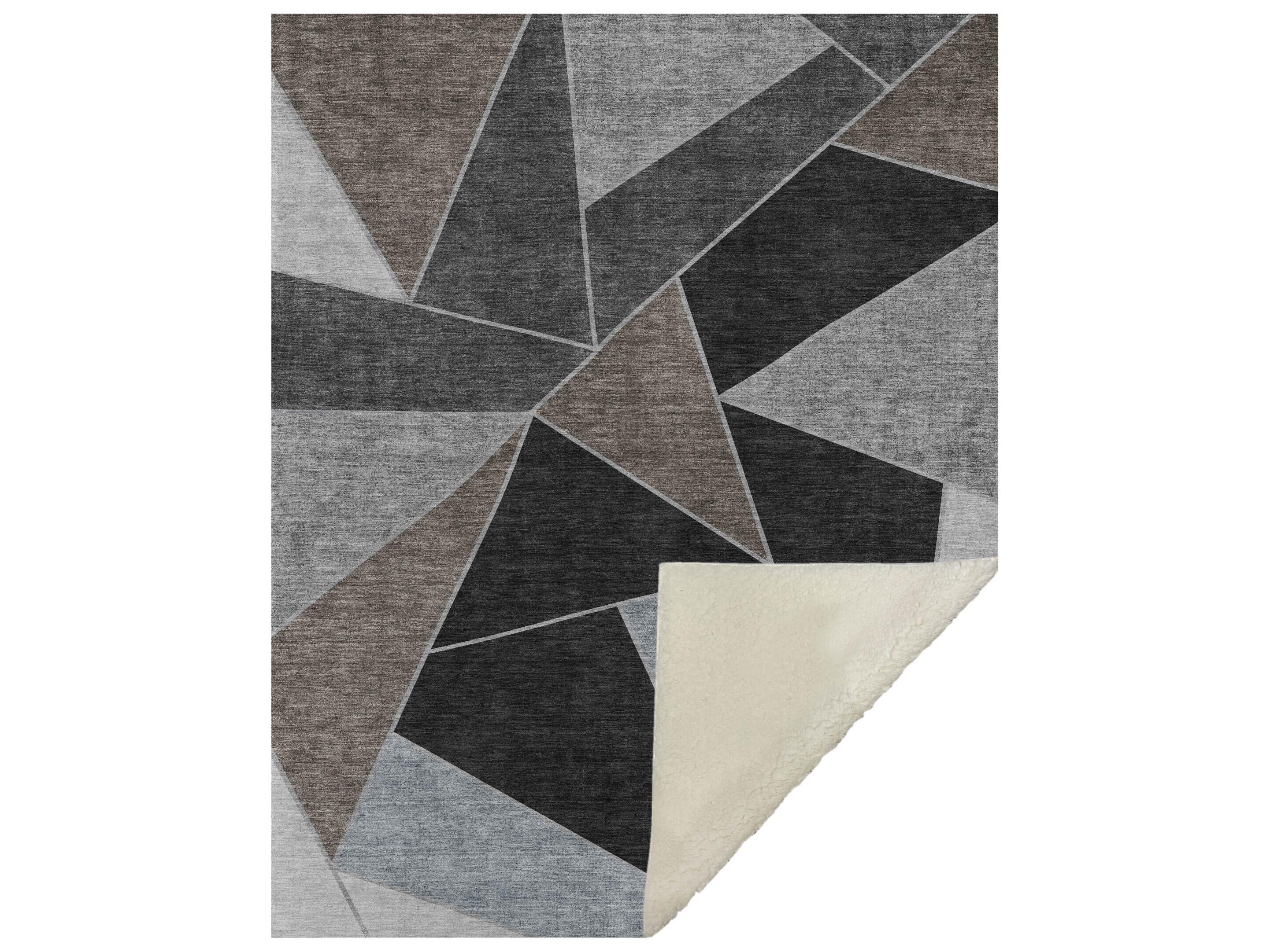 Dalyn Sherpa Brown Polyester Throw
