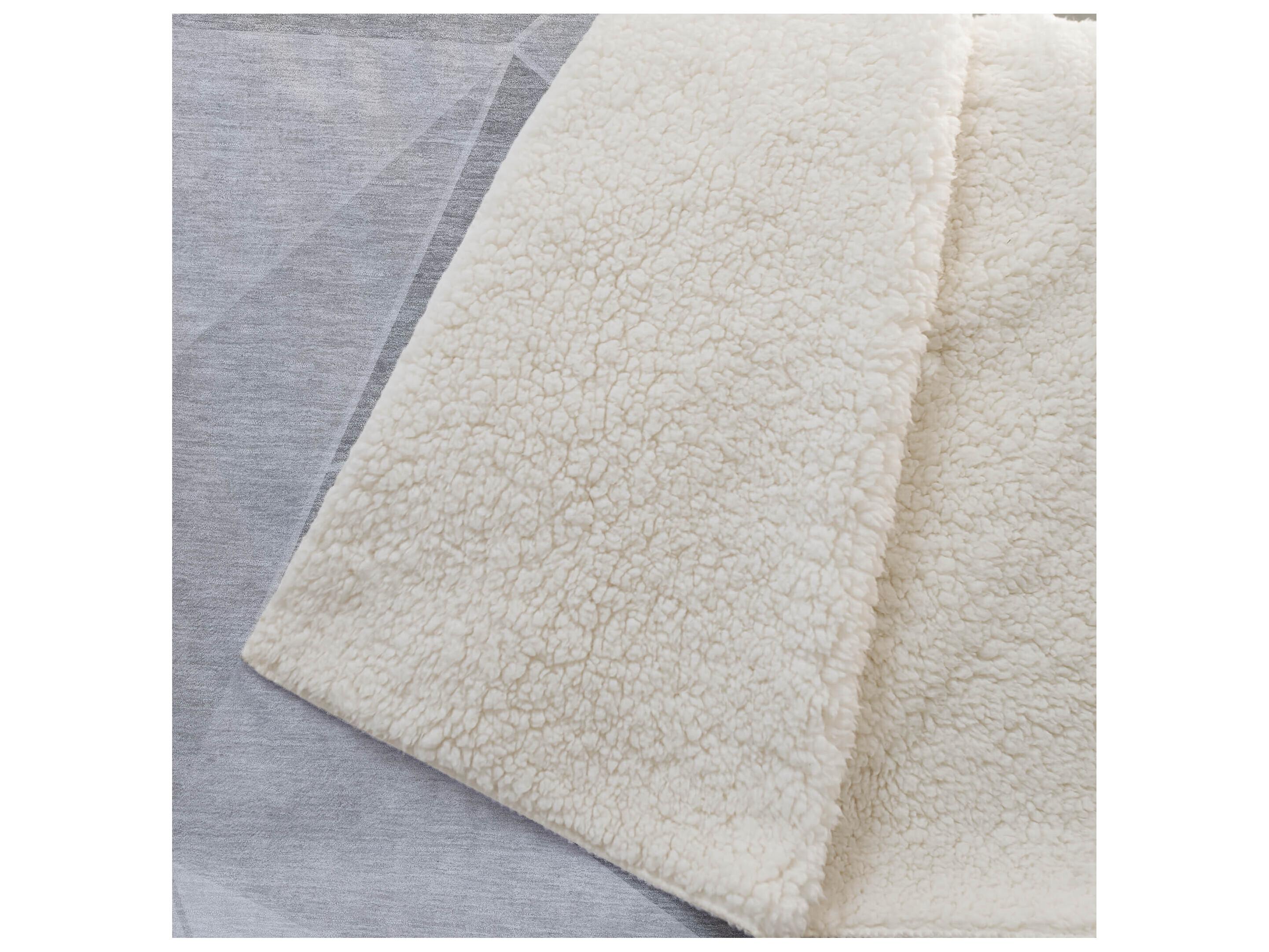 Dalyn Sherpa Gray Polyester Throw