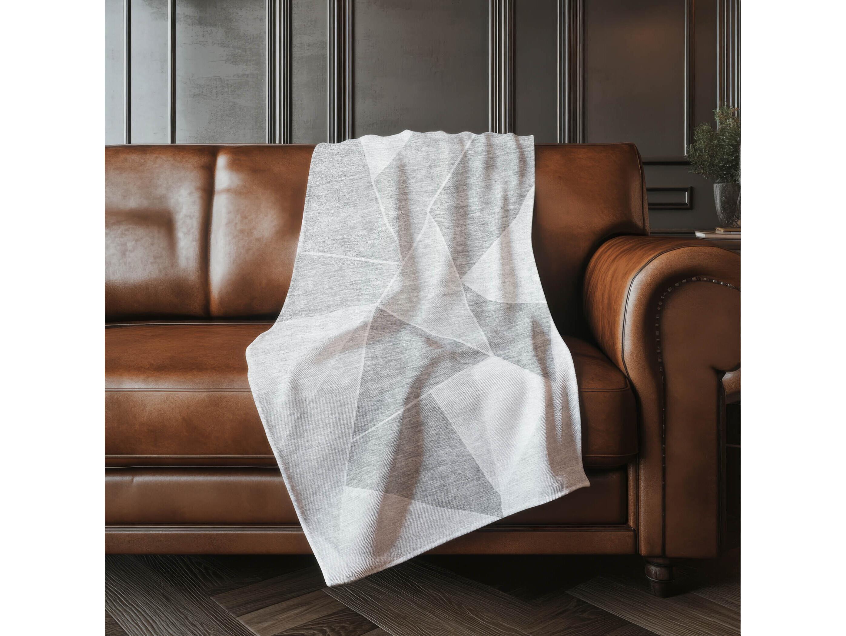 Dalyn Sherpa Gray Polyester Throw