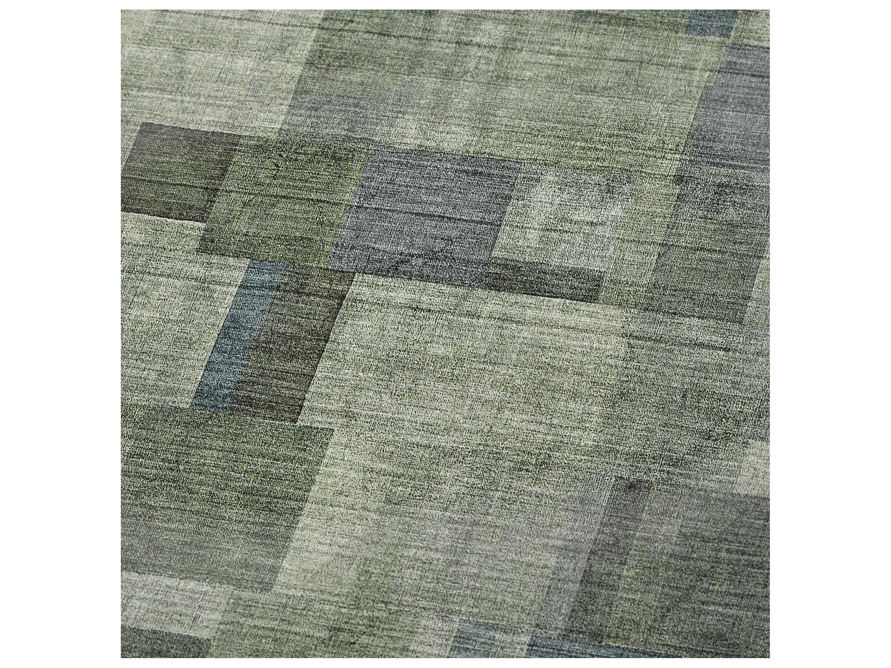 Dalyn Sherpa Green Polyester Throw