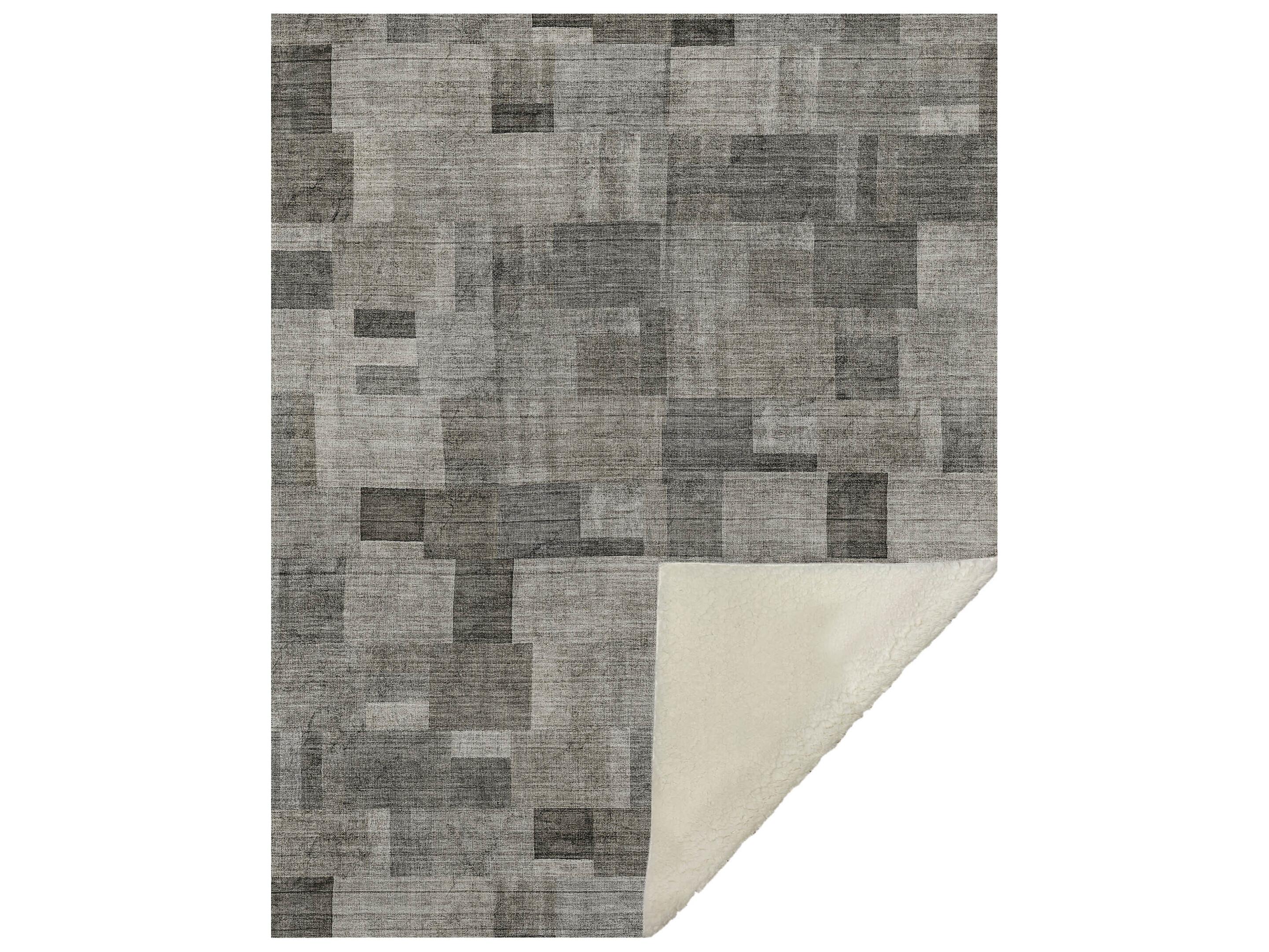 Dalyn Sherpa Brown Polyester Throw