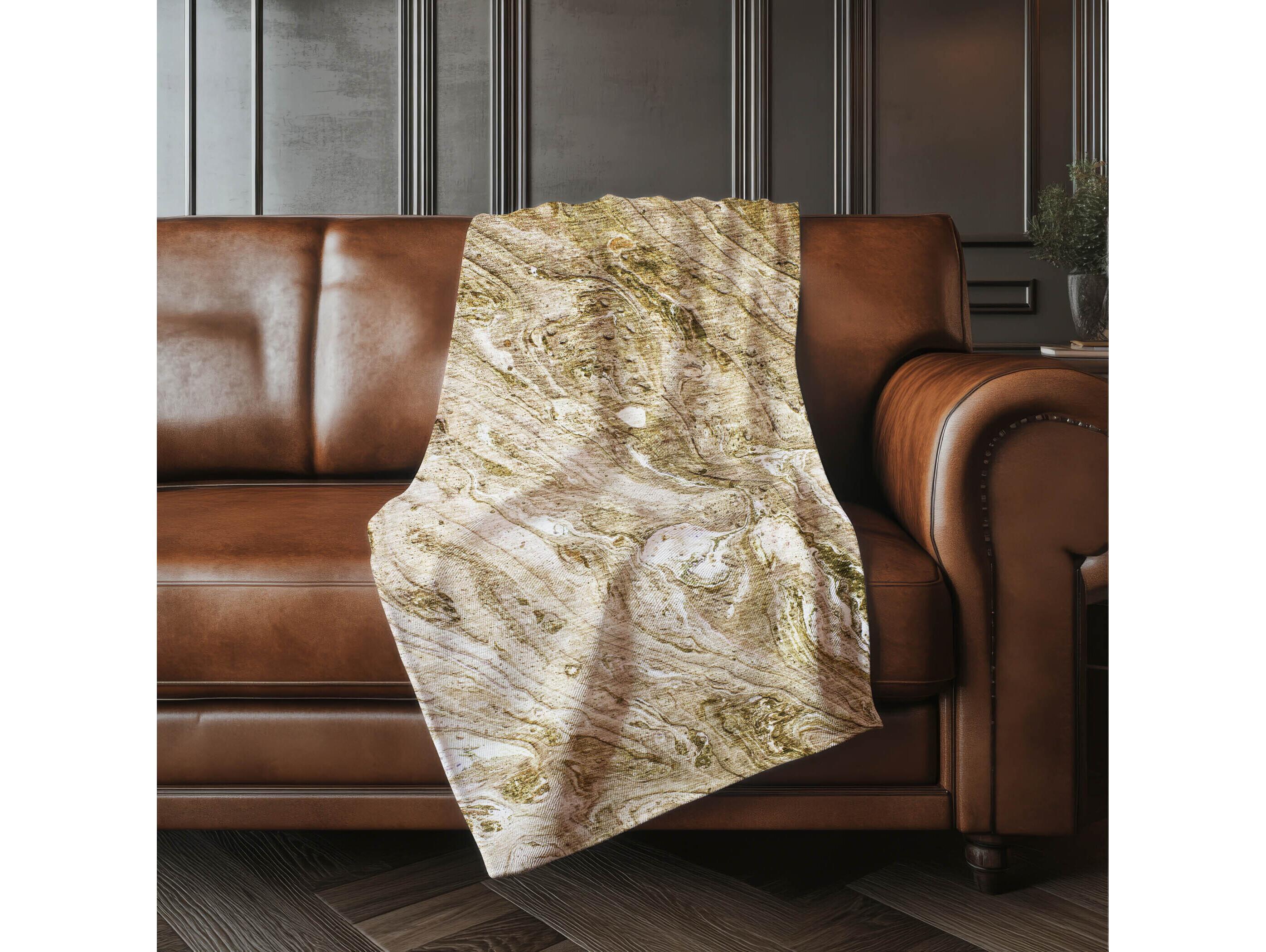 Dalyn Sherpa Brown Polyester Throw