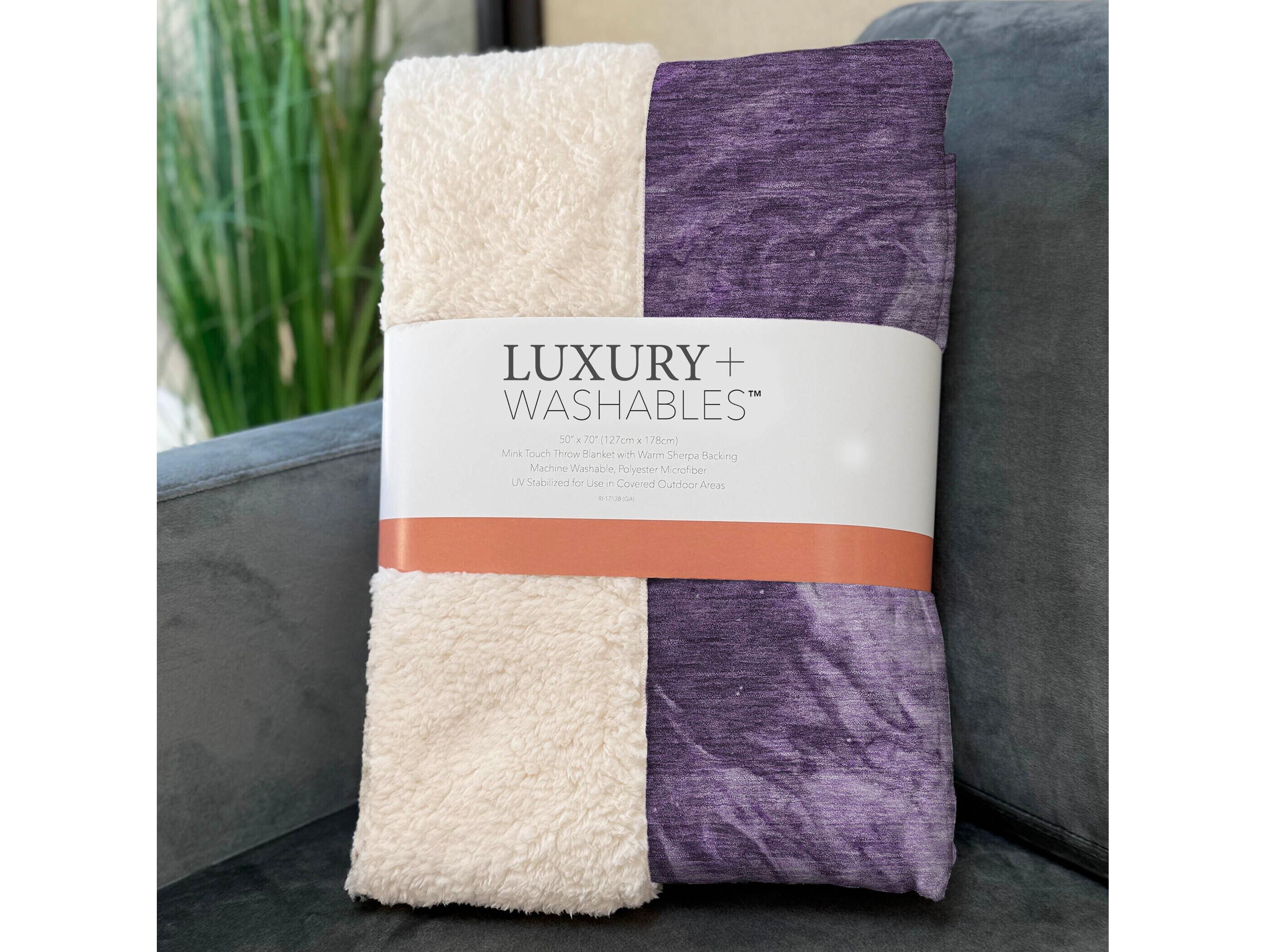 Dalyn Sherpa Purple Polyester Throw