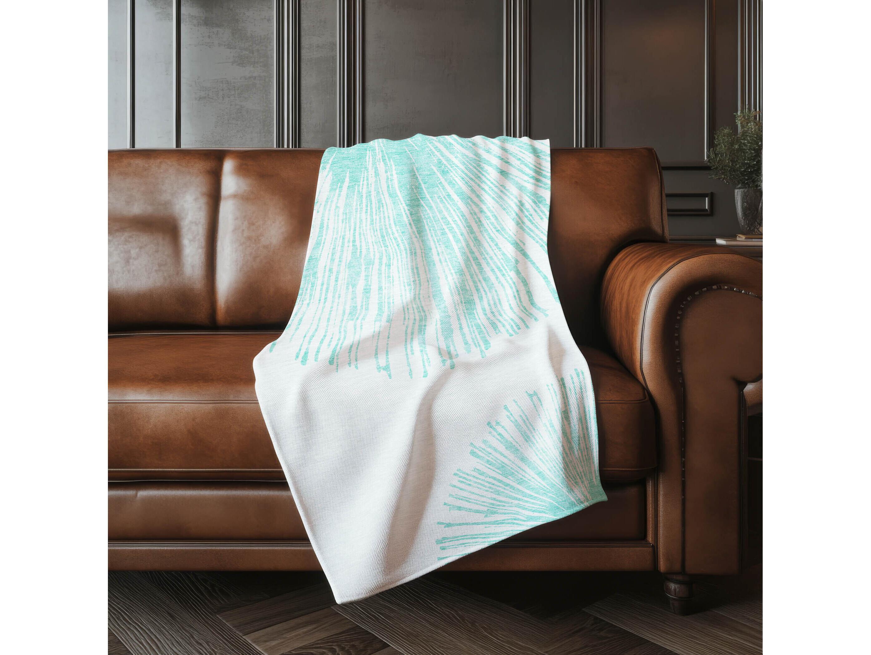 Dalyn Sherpa Teal Polyester Throw