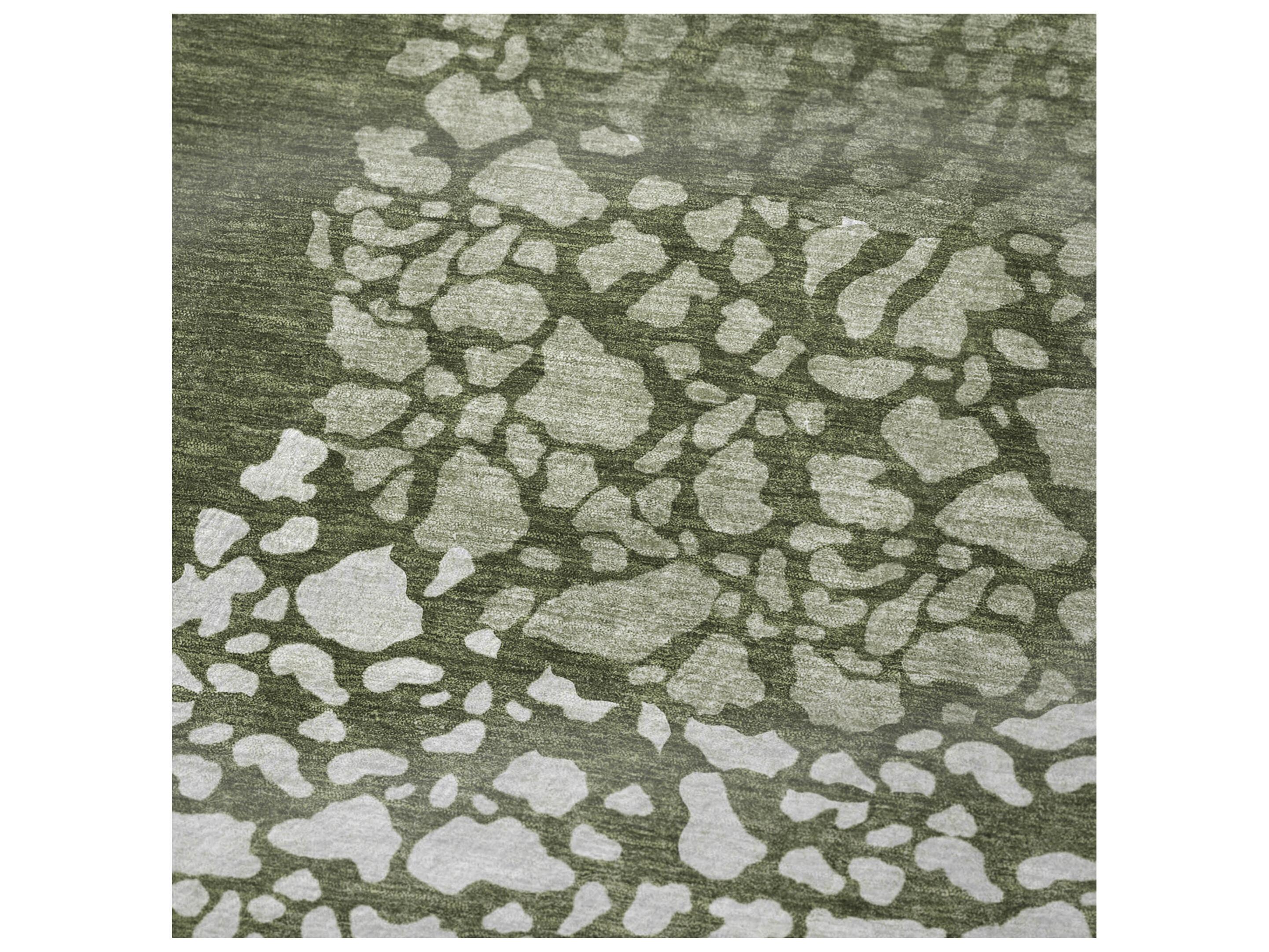 Dalyn Sherpa Green Polyester Throw