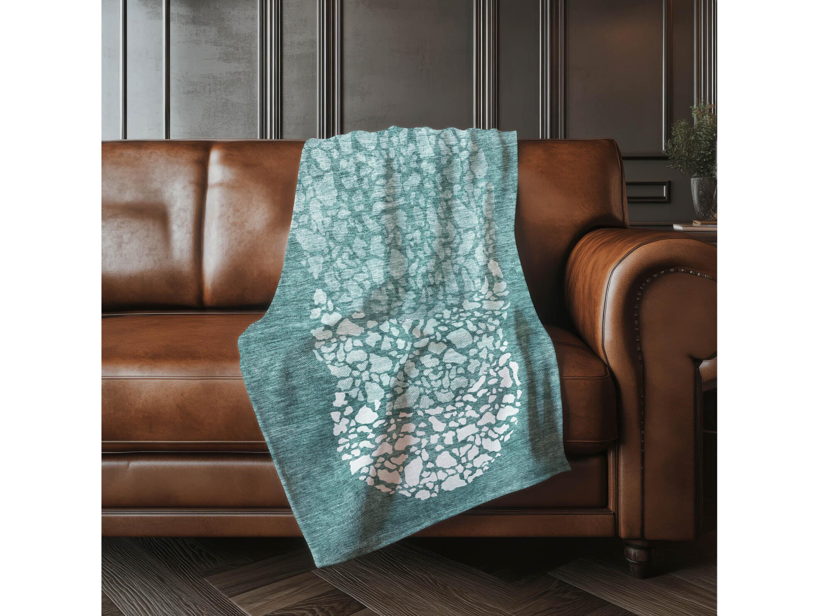 Dalyn Sherpa Teal Polyester Throw