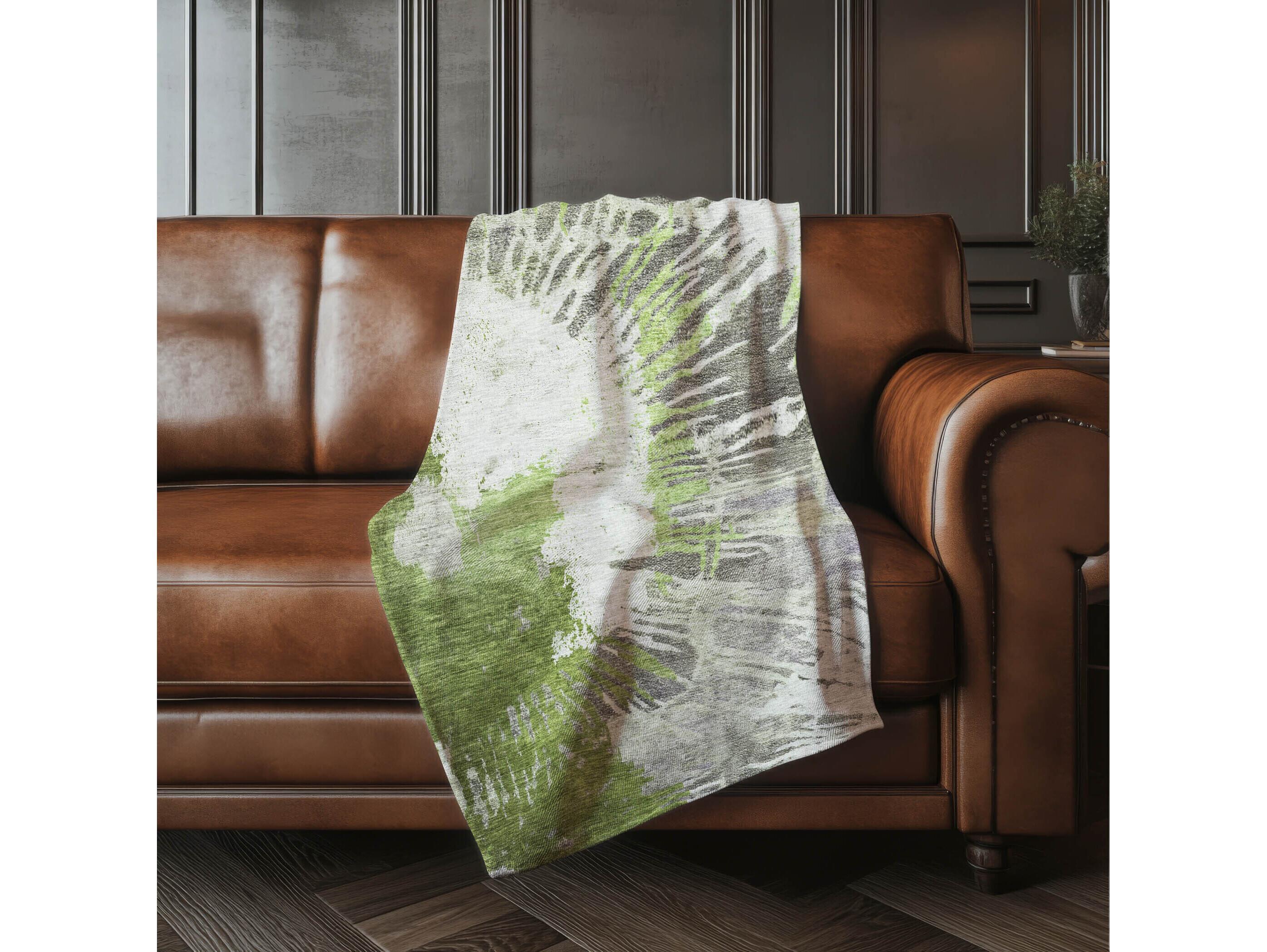 Dalyn Sherpa Green Polyester Throw
