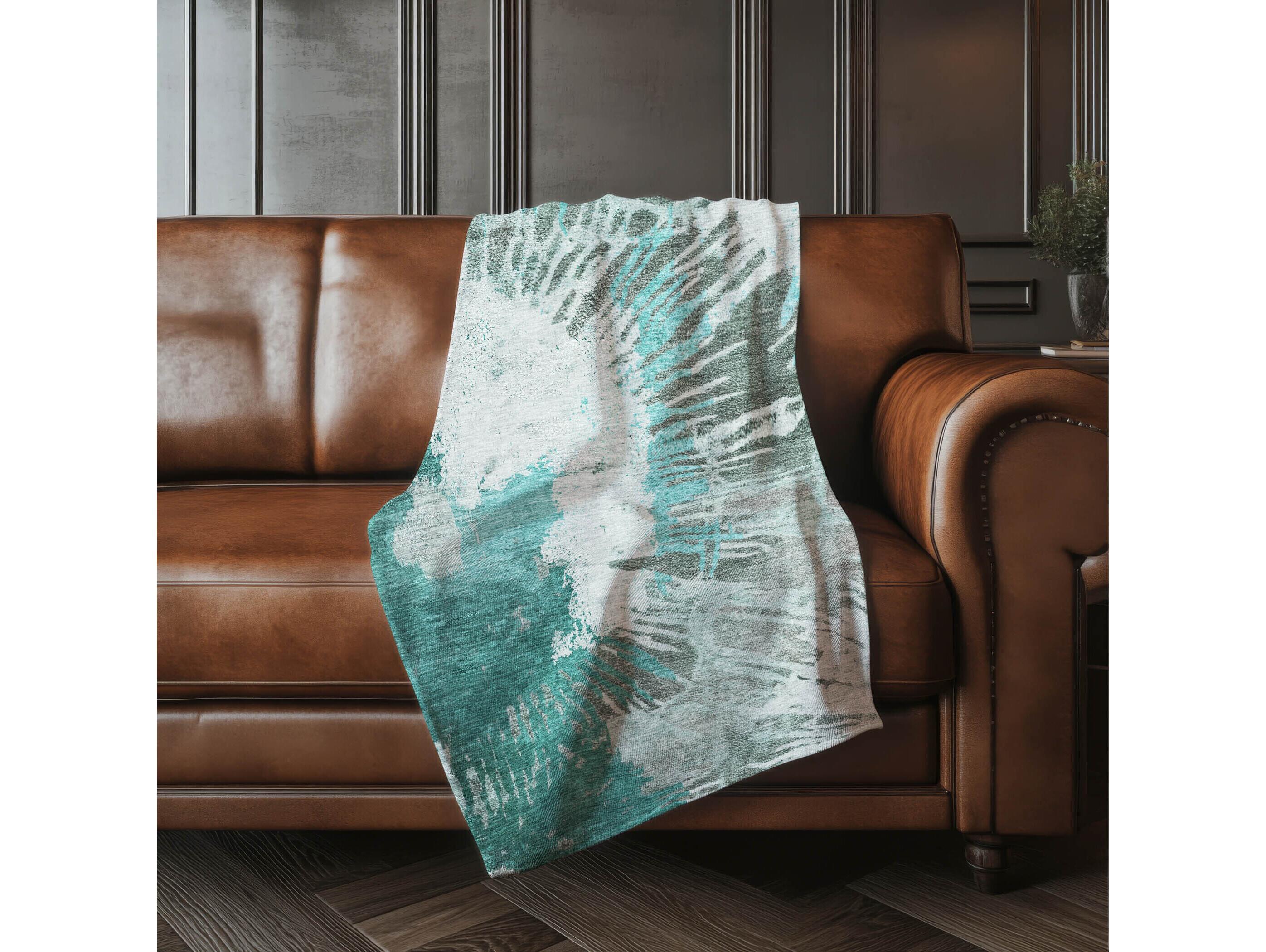 Dalyn Sherpa Teal Polyester Throw