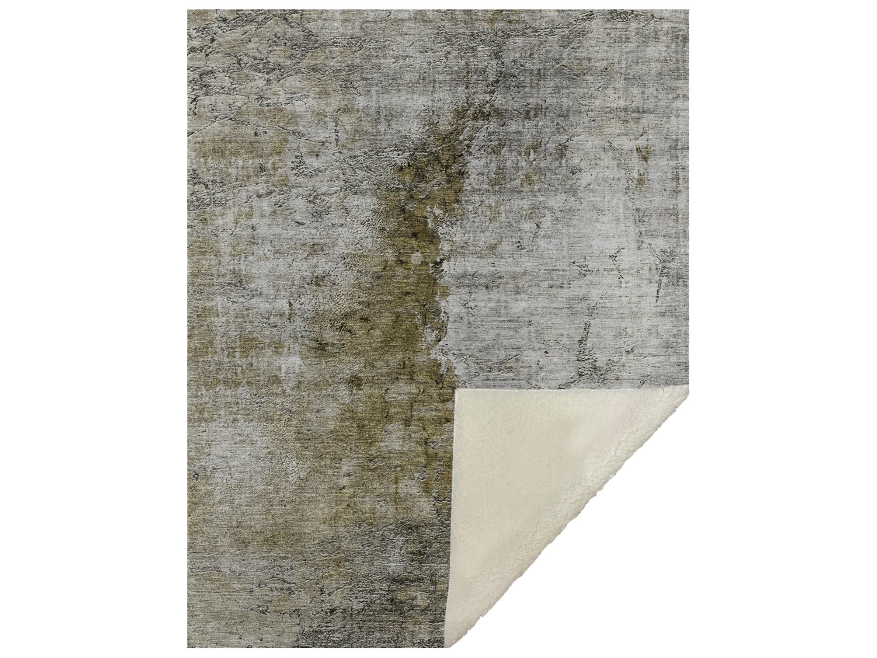 Dalyn Sherpa Brown Polyester Throw