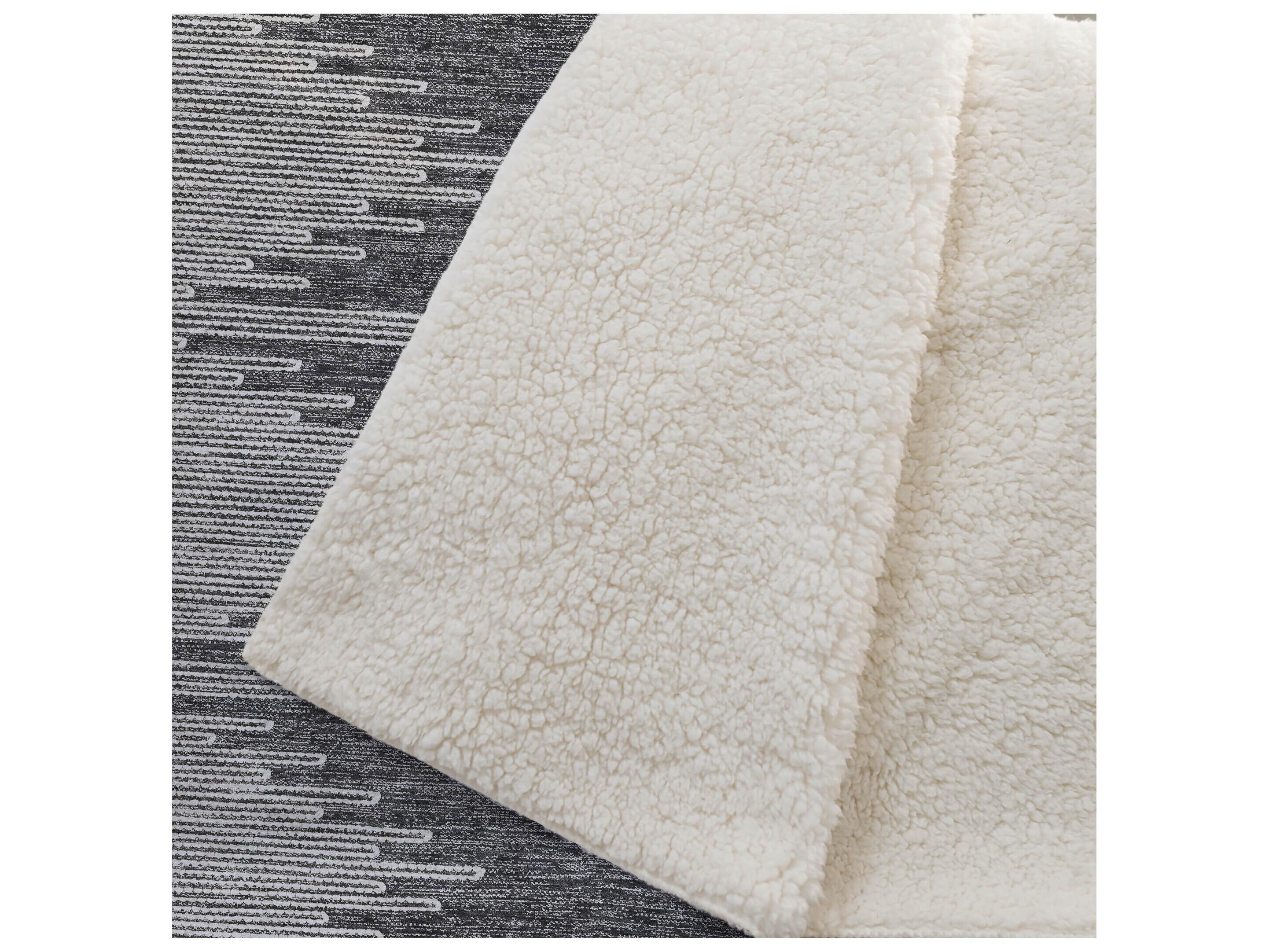 Dalyn Sherpa Gray Polyester Throw