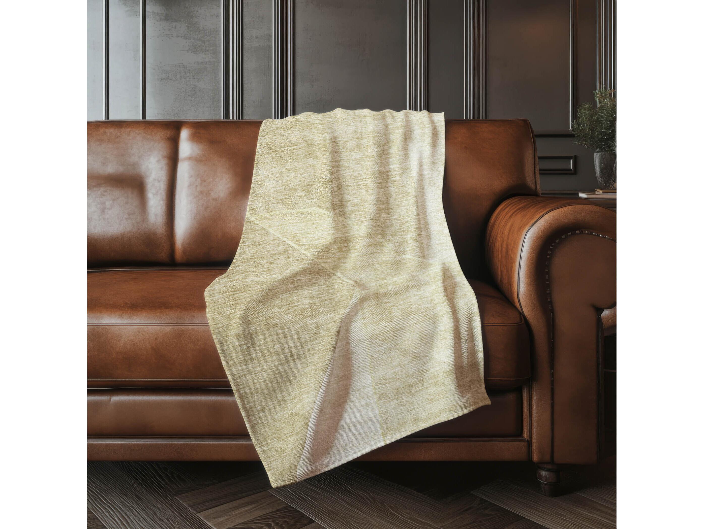 Dalyn Sherpa Brown Polyester Throw