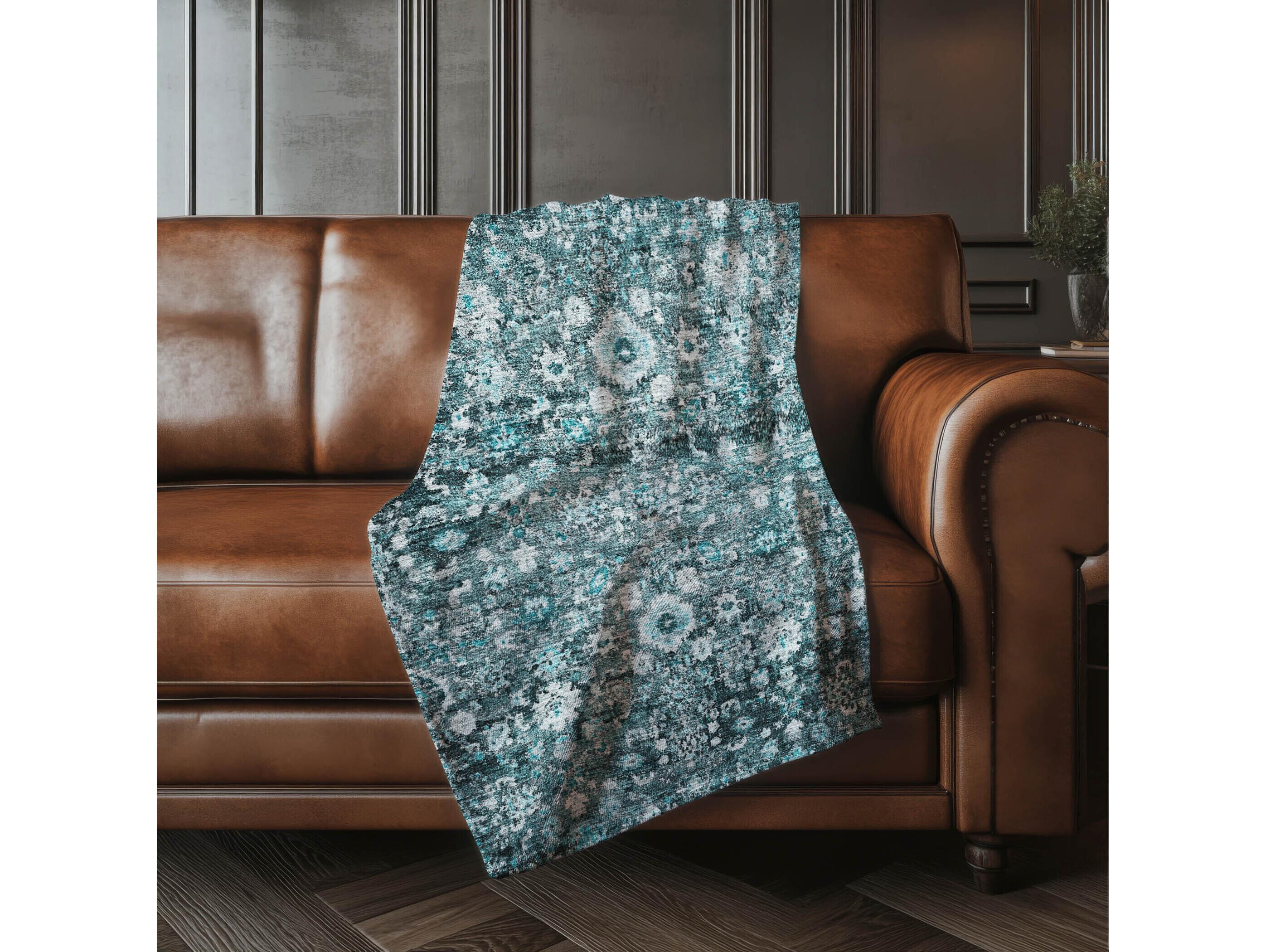 Dalyn Sherpa Teal Polyester Throw