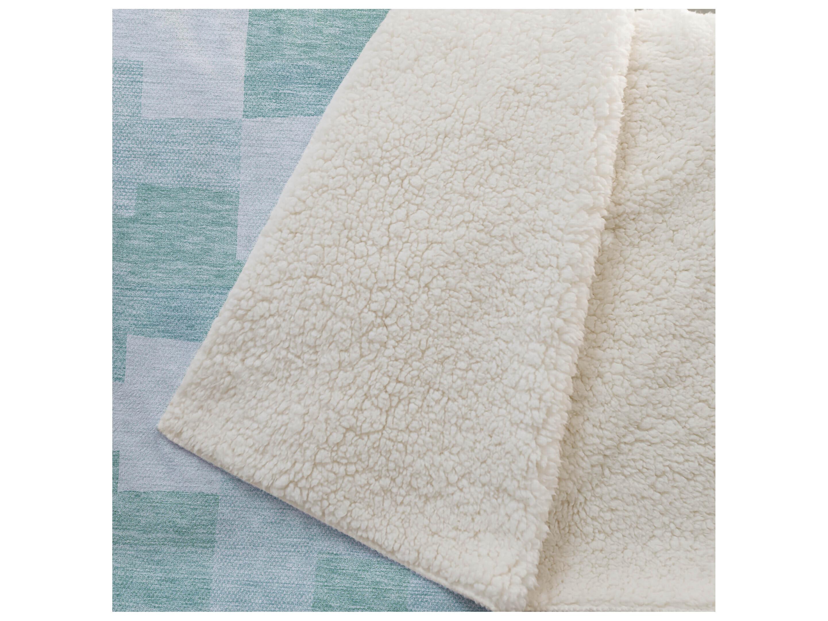 Dalyn Sherpa Teal Polyester Throw