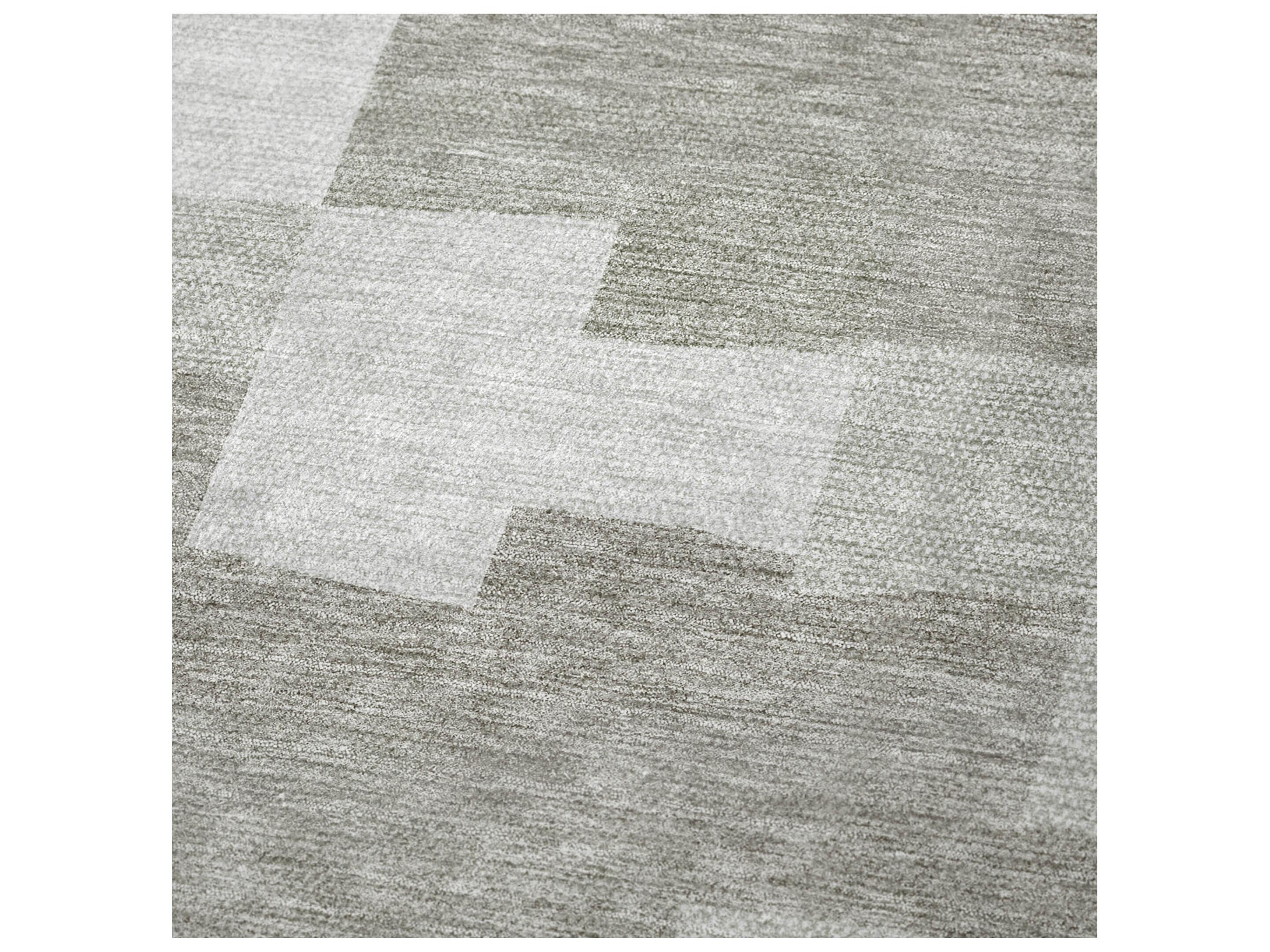 Dalyn Sherpa Brown Polyester Throw