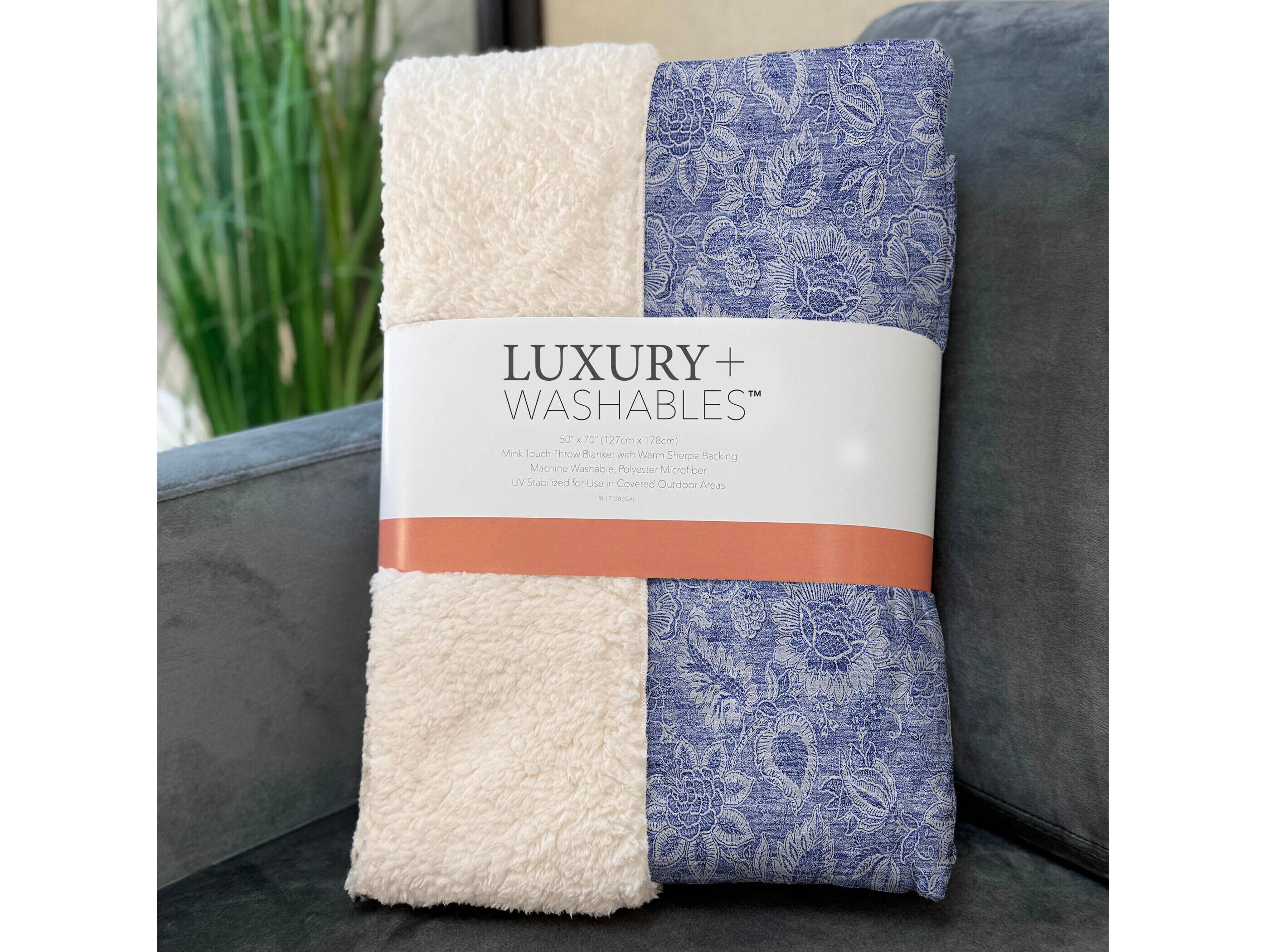 Dalyn Sherpa Blue Polyester Throw