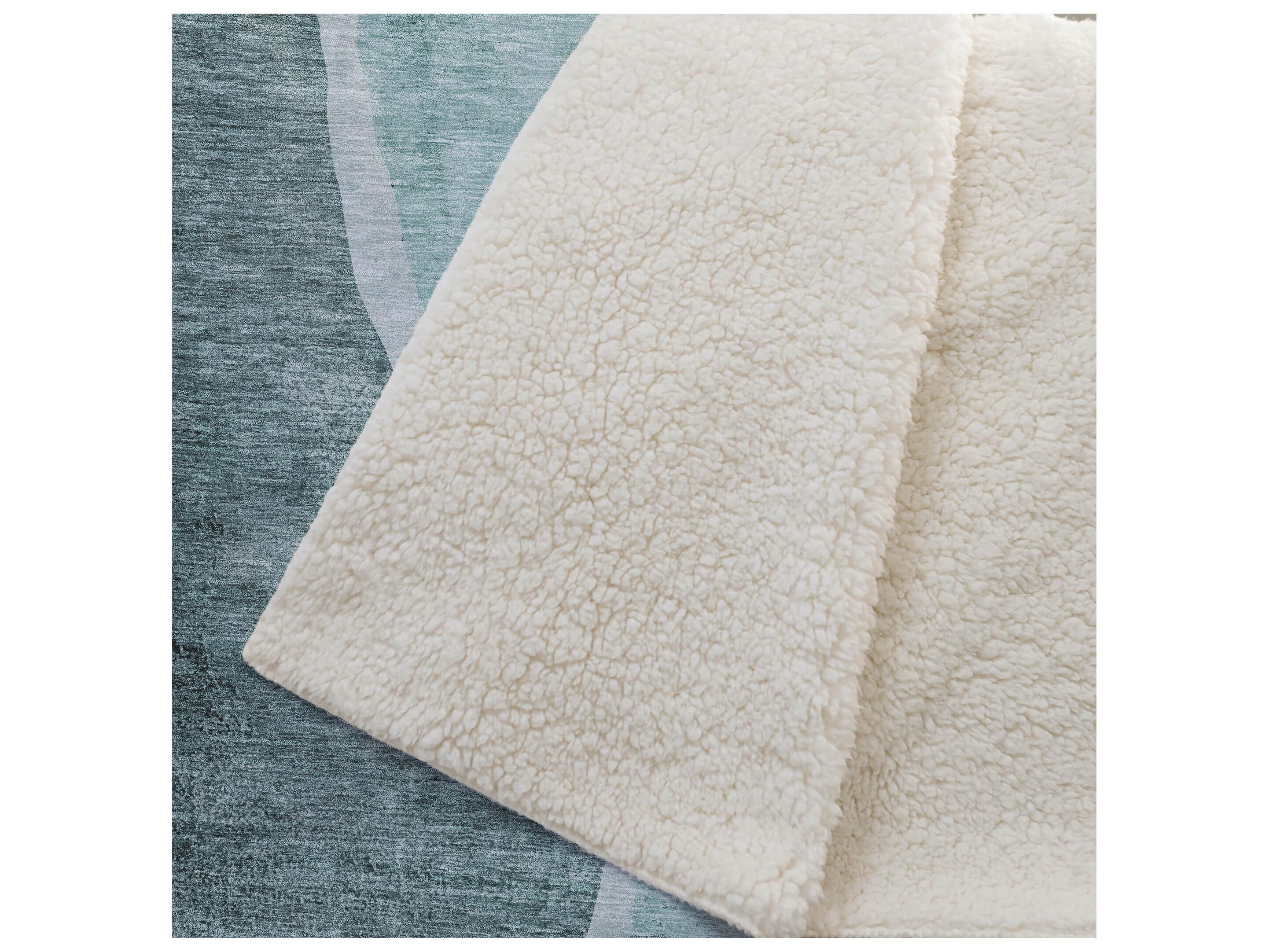 Dalyn Sherpa Teal Polyester Throw